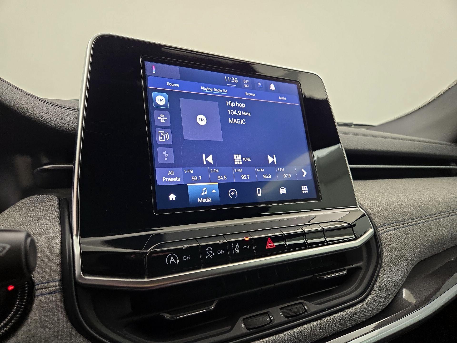 Thumbnail: 2025 Jeep Compass - 15