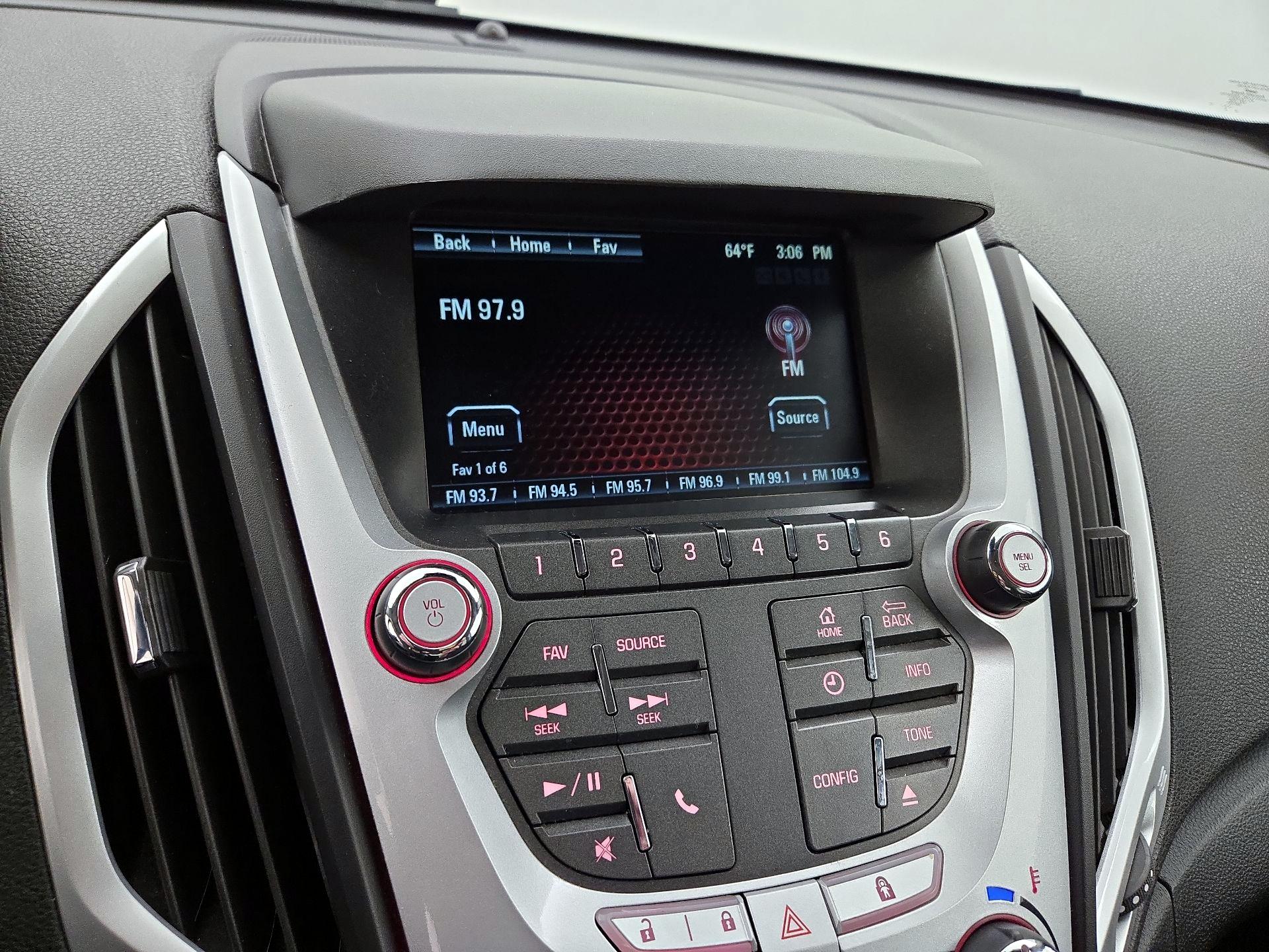 Thumbnail: 2015 GMC Terrain - 15