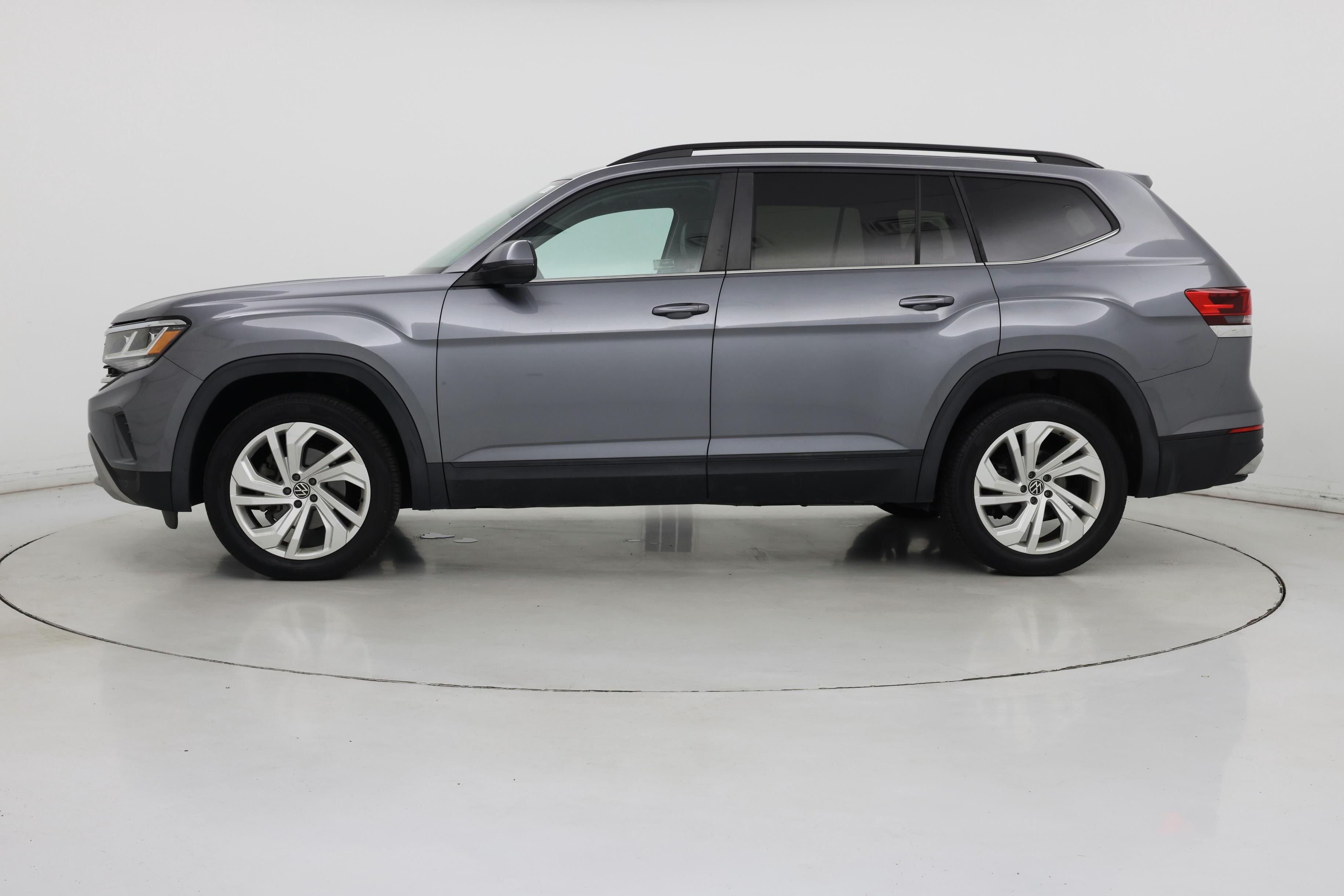 Thumbnail: 2021 Volkswagen Atlas - 3