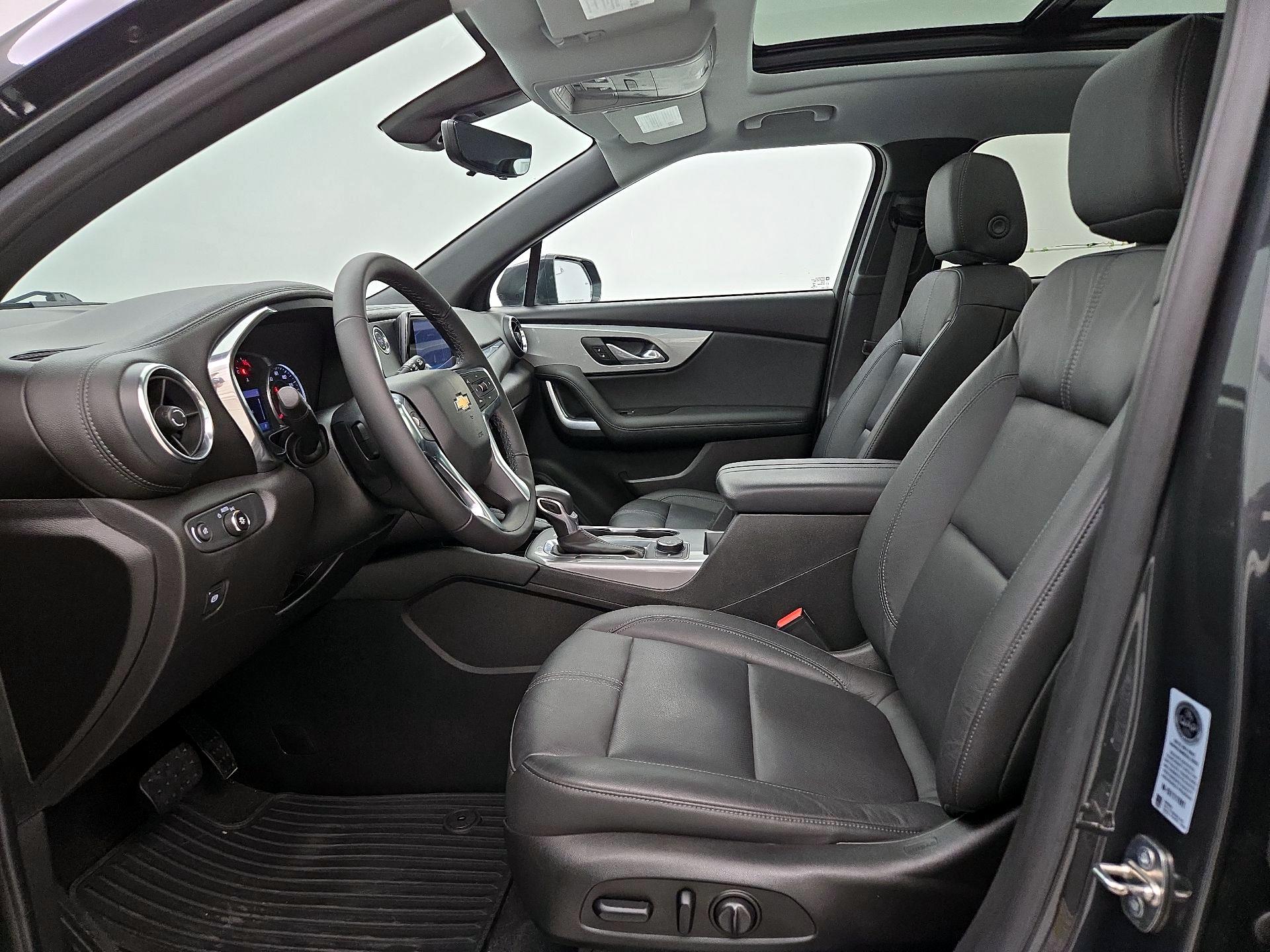Thumbnail: 2019 Chevrolet Blazer - 11