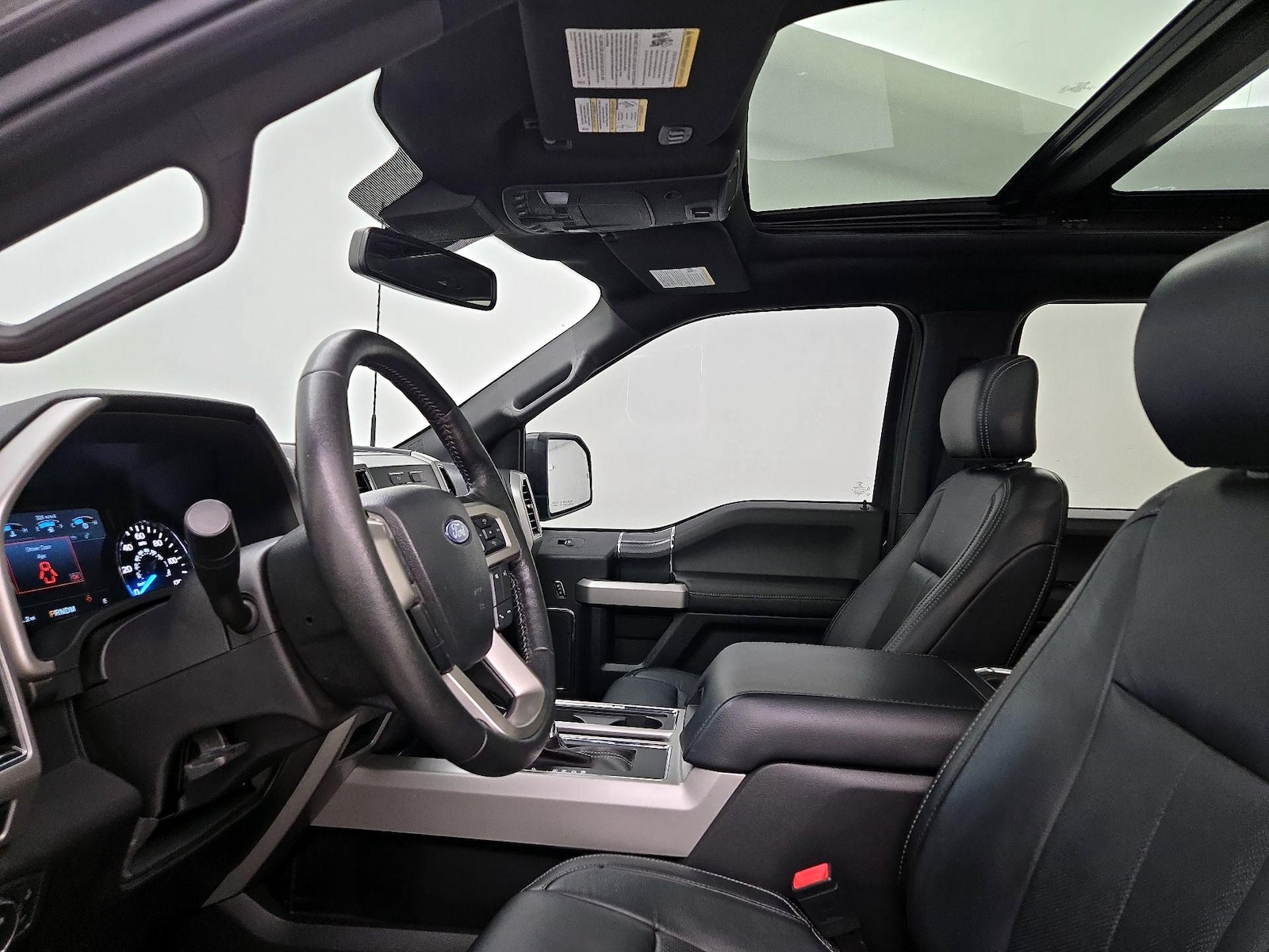 2019 Ford F-150 Lariat - Photo 21