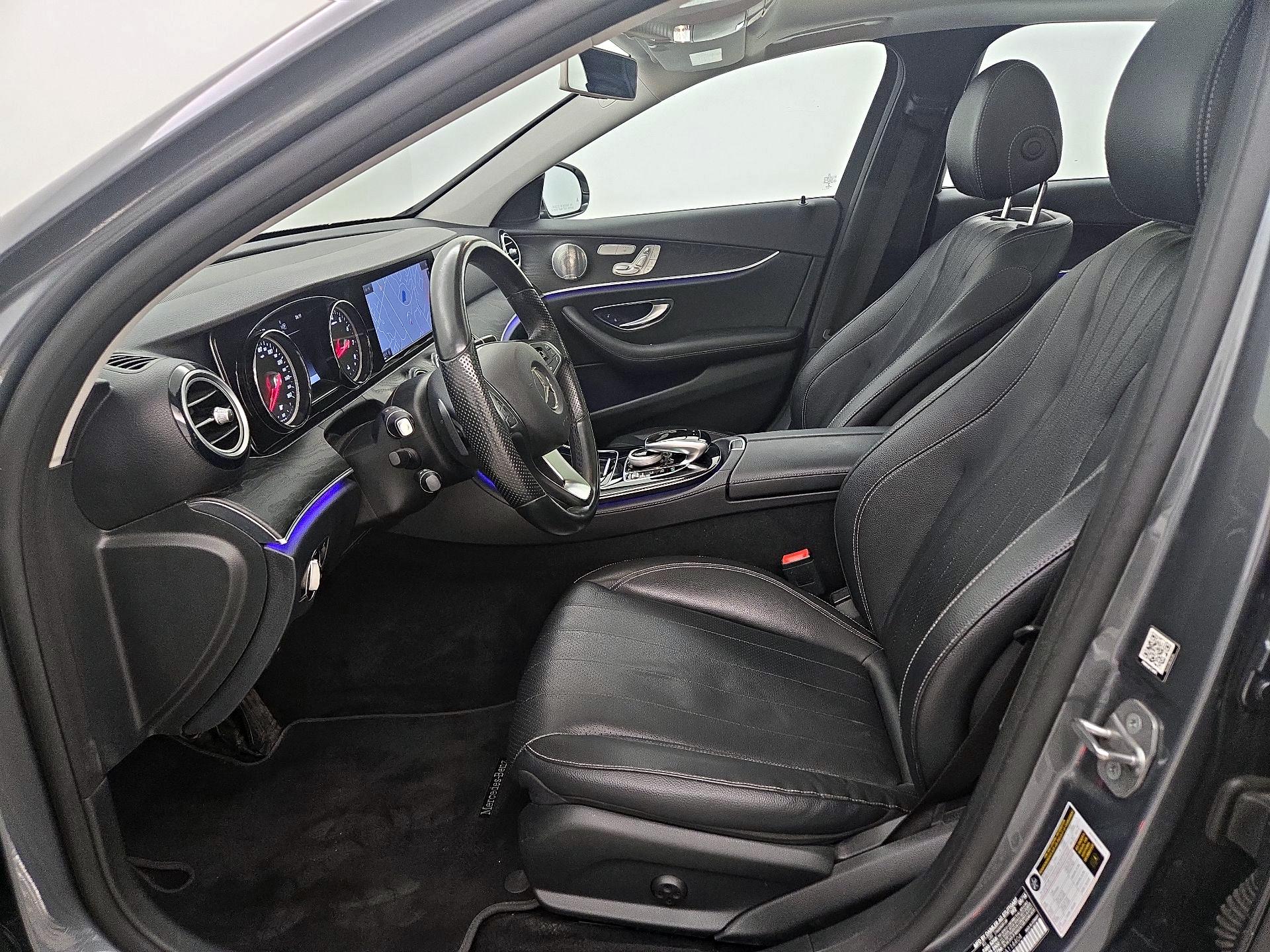 Thumbnail: 2017 Mercedes-Benz E-Class - 11