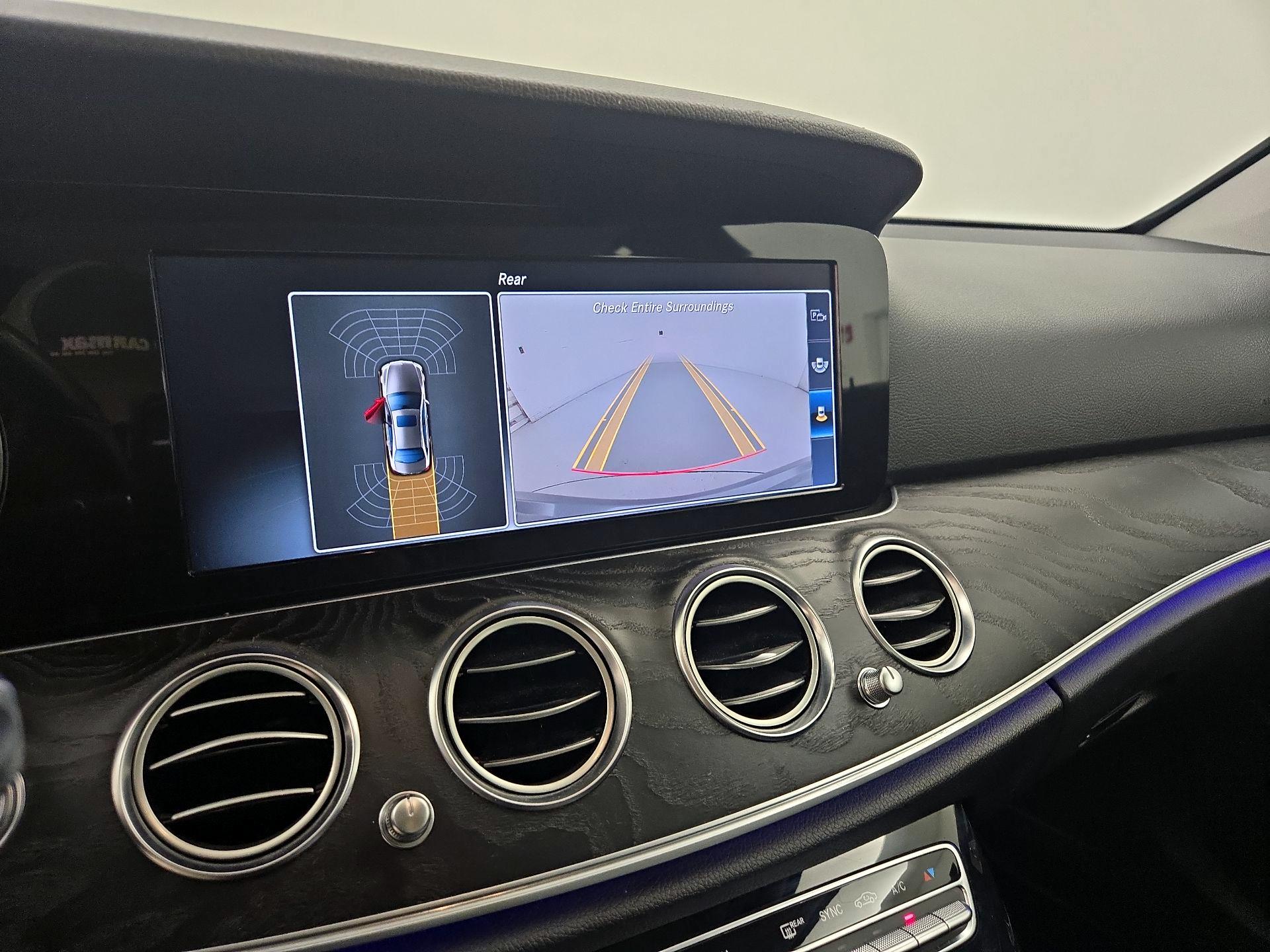 Thumbnail: 2017 Mercedes-Benz E-Class - 15