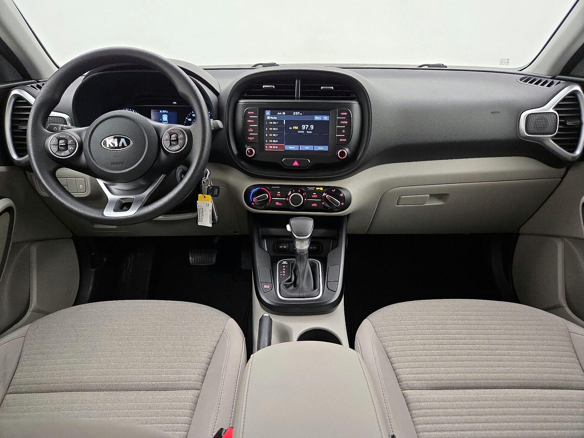 Thumbnail: 2020 Kia Soul - 9