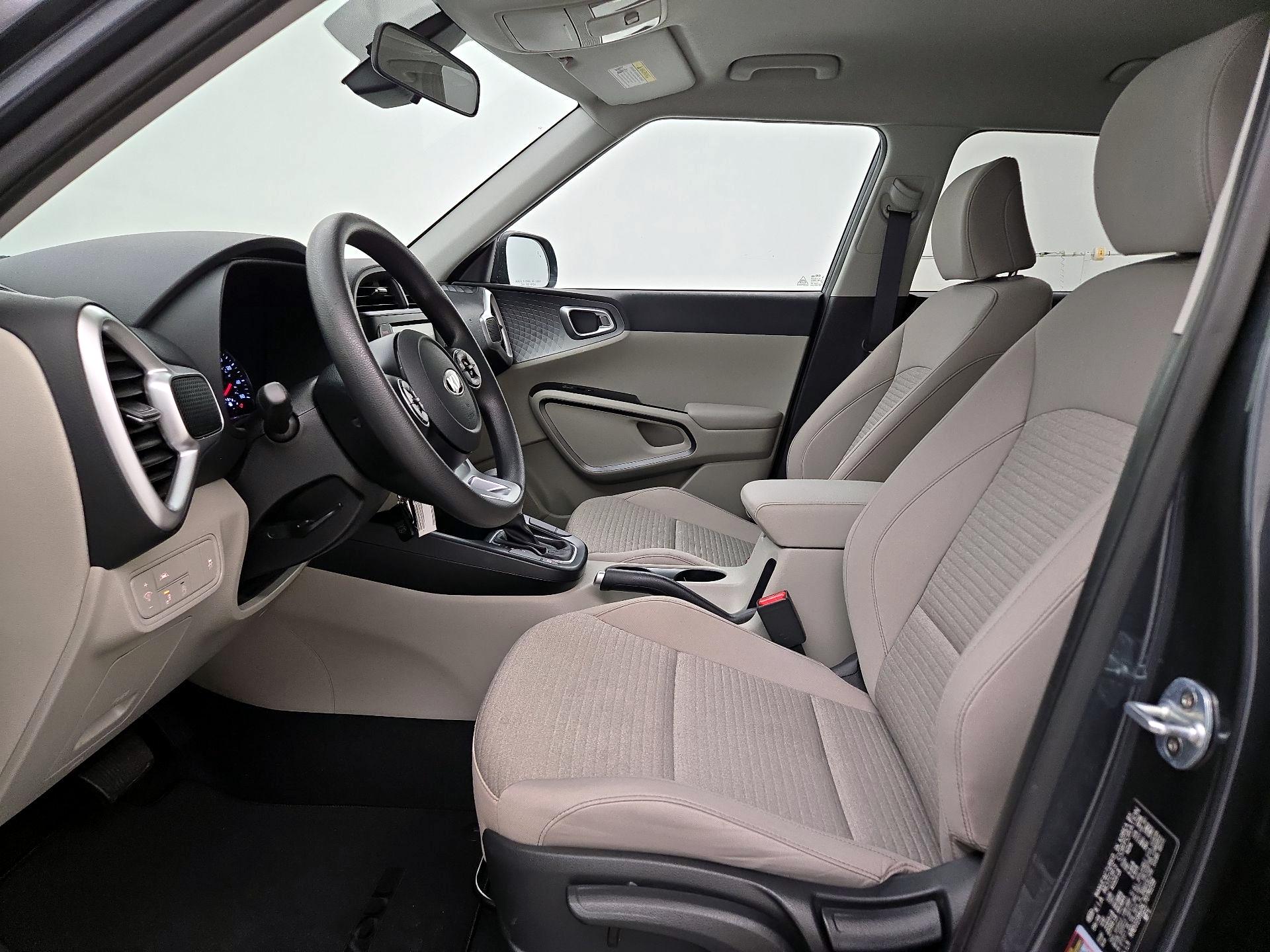 Thumbnail: 2020 Kia Soul - 11