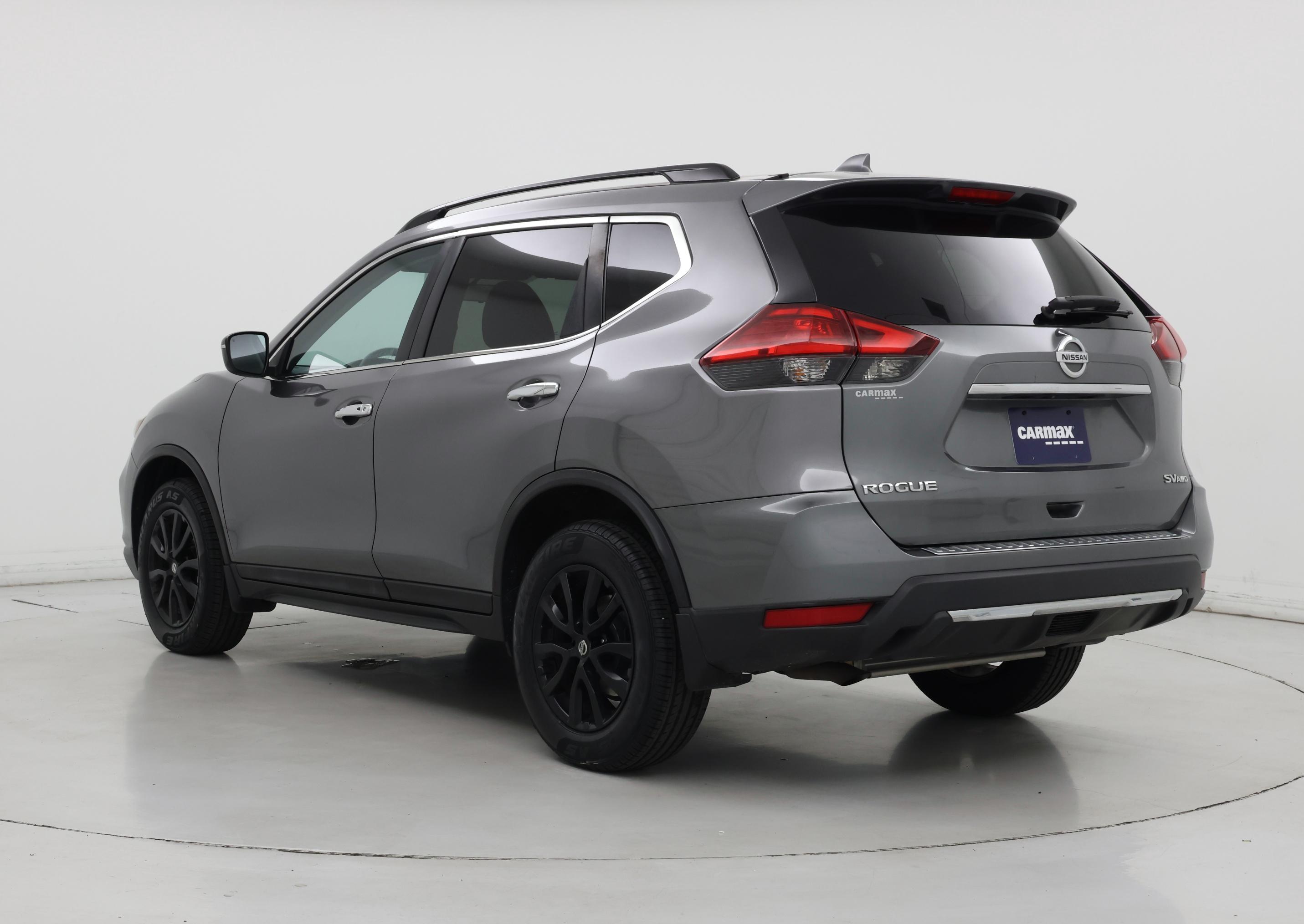 Thumbnail: 2017 Nissan Rogue - 2