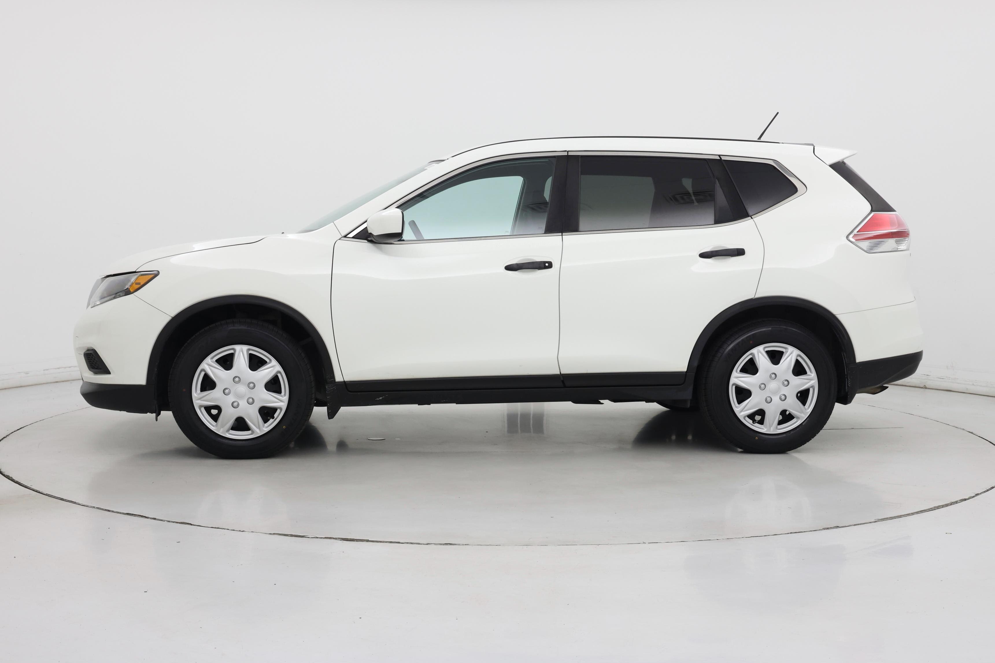 Thumbnail: 2016 Nissan Rogue - 3
