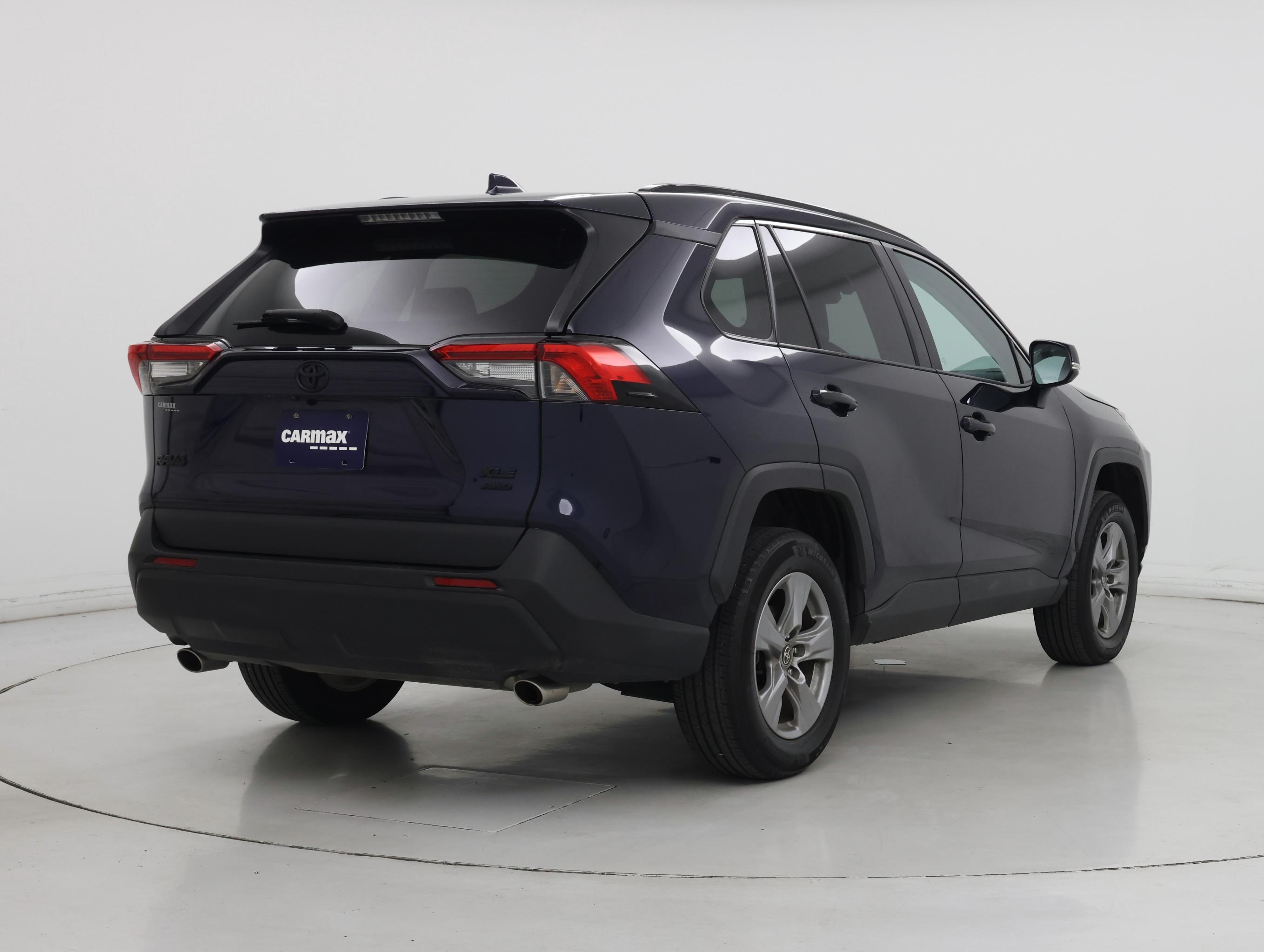 Thumbnail: 2023 Toyota RAV4 - 8