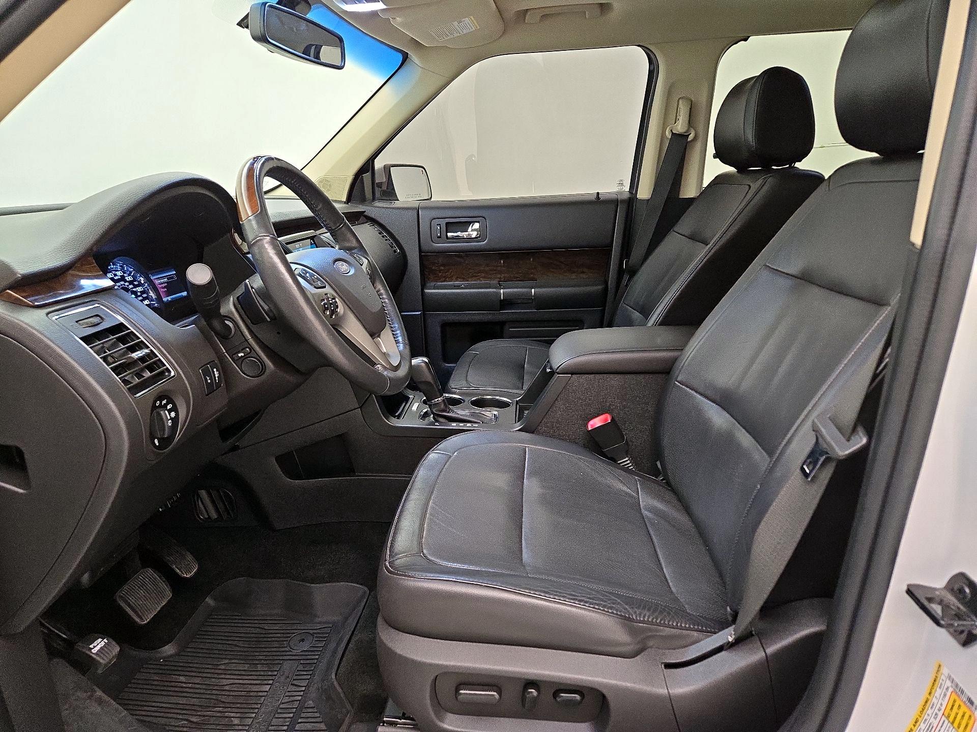Thumbnail: 2018 Ford Flex - 11