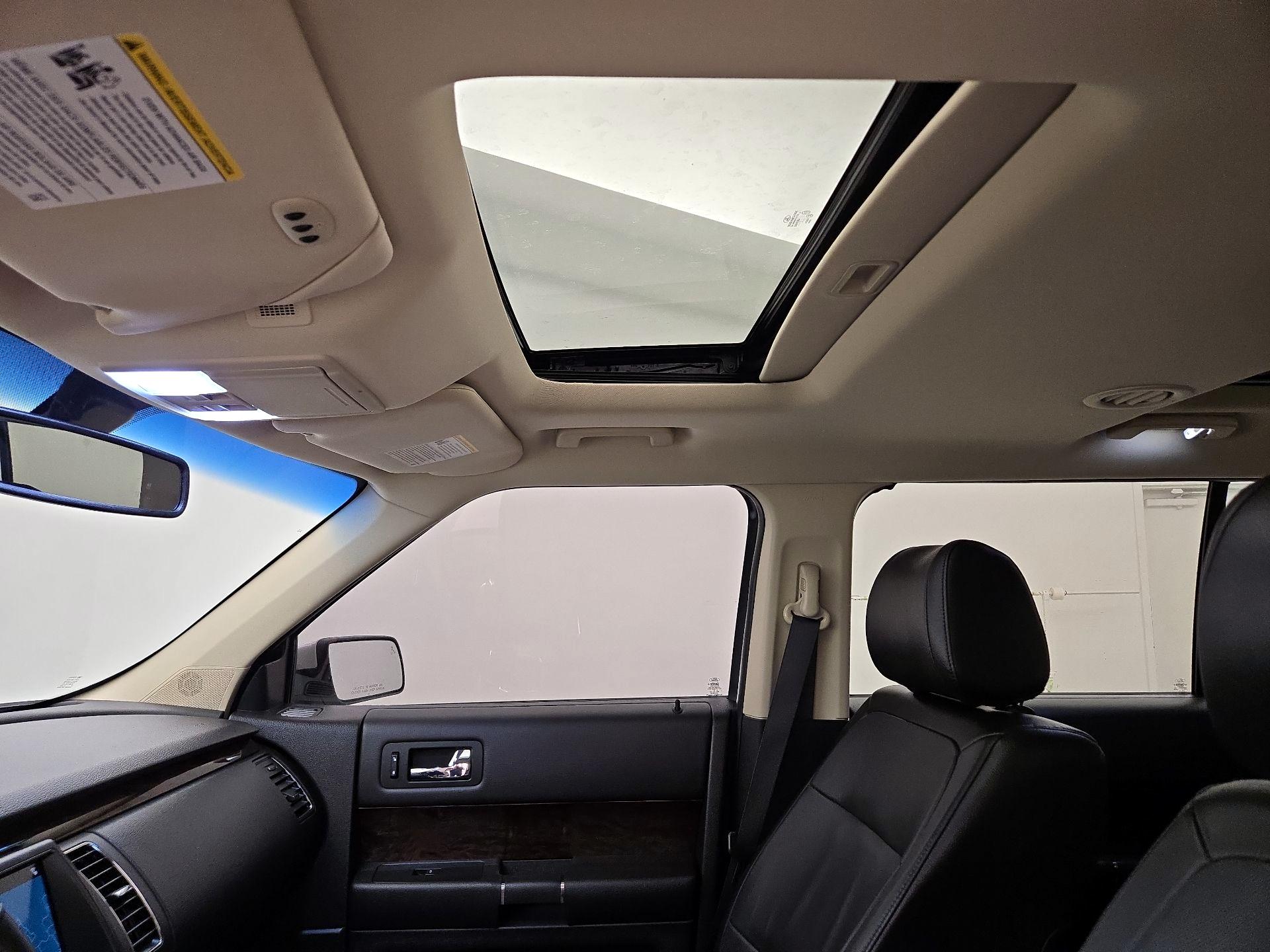 Thumbnail: 2018 Ford Flex - 20