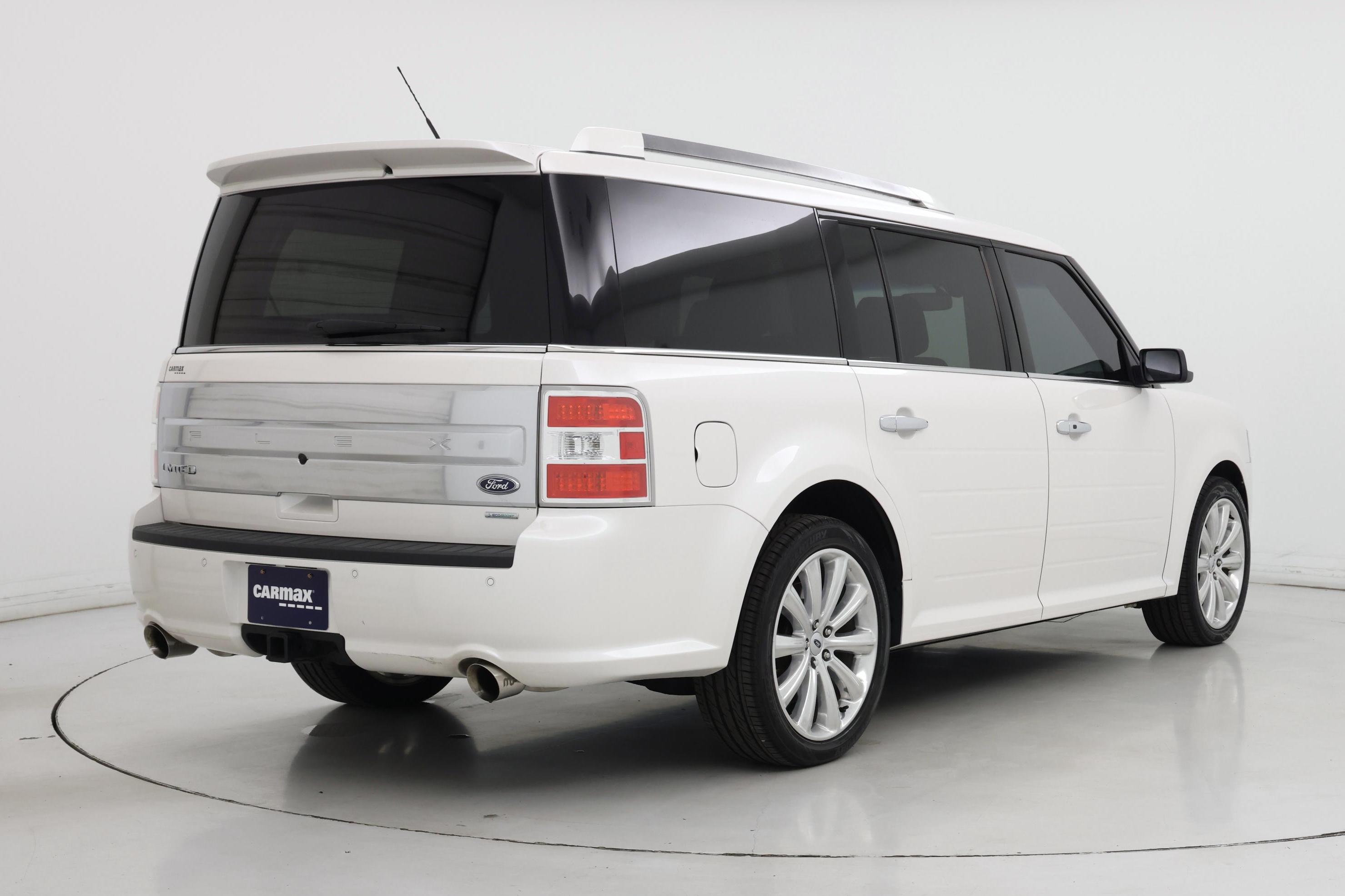 Thumbnail: 2018 Ford Flex - 8