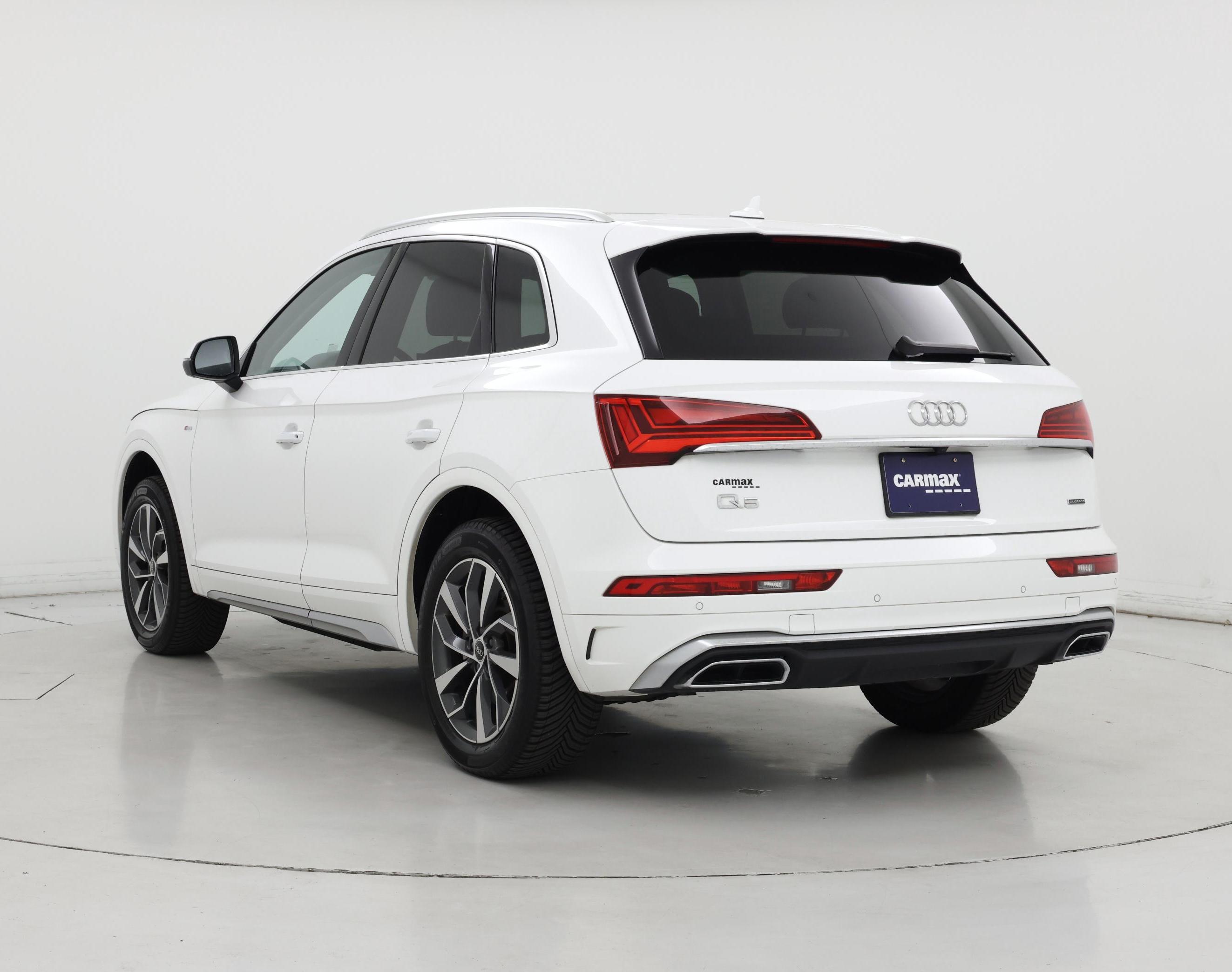 Thumbnail: 2023 Audi Q5 - 2
