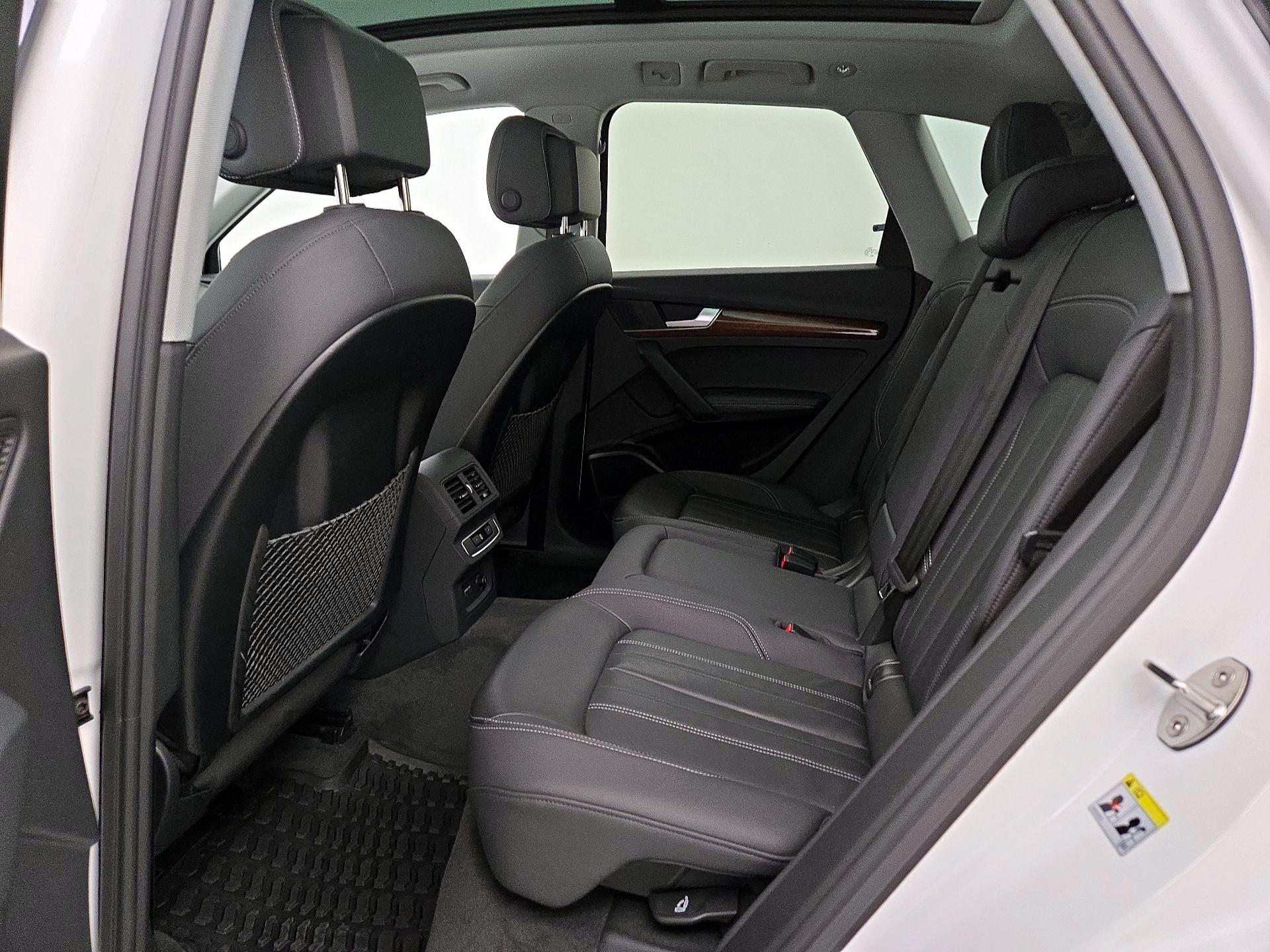 Thumbnail: 2023 Audi Q5 - 20