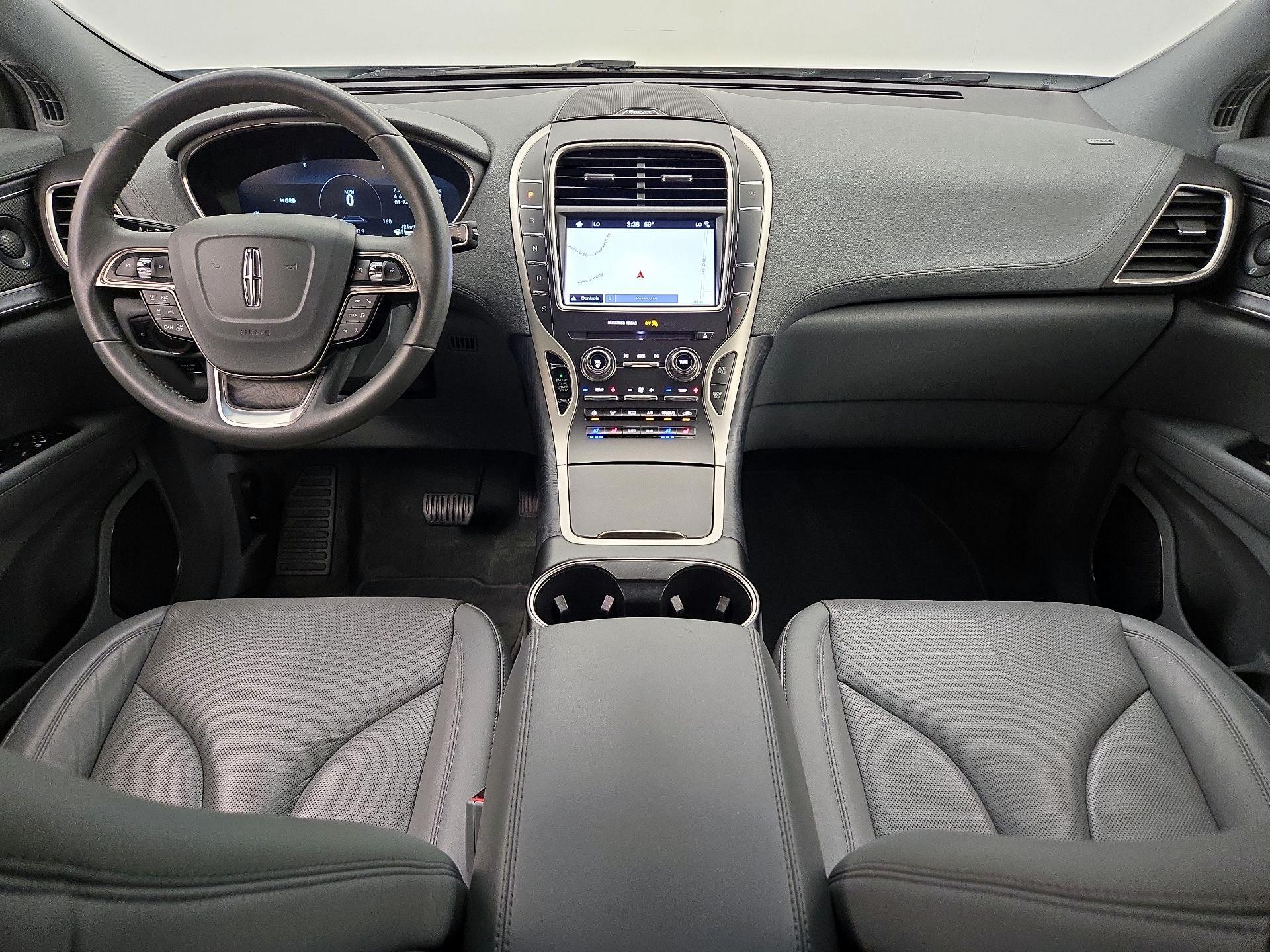 Thumbnail: 2019 Lincoln Nautilus - 9