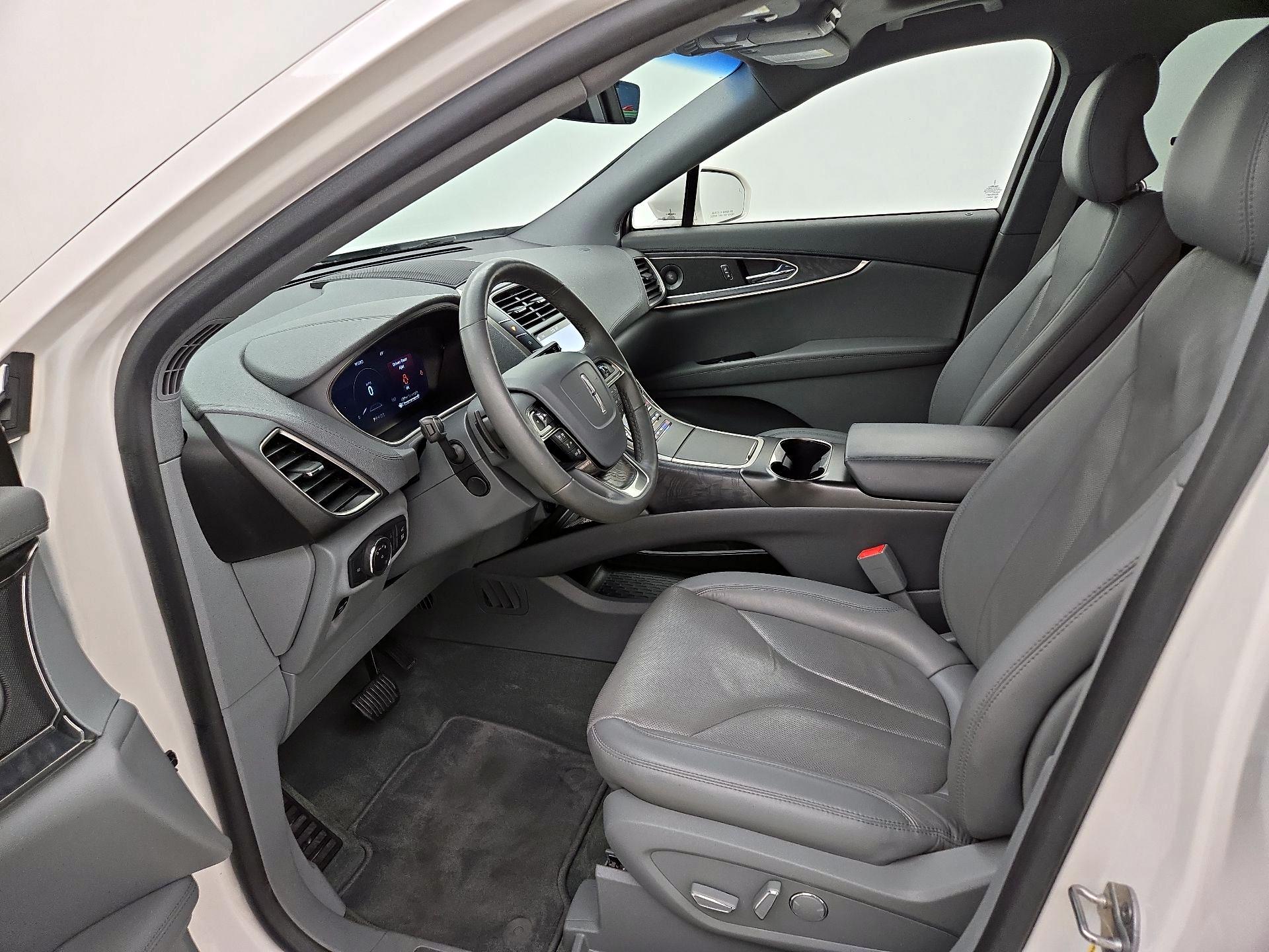 Thumbnail: 2019 Lincoln Nautilus - 11