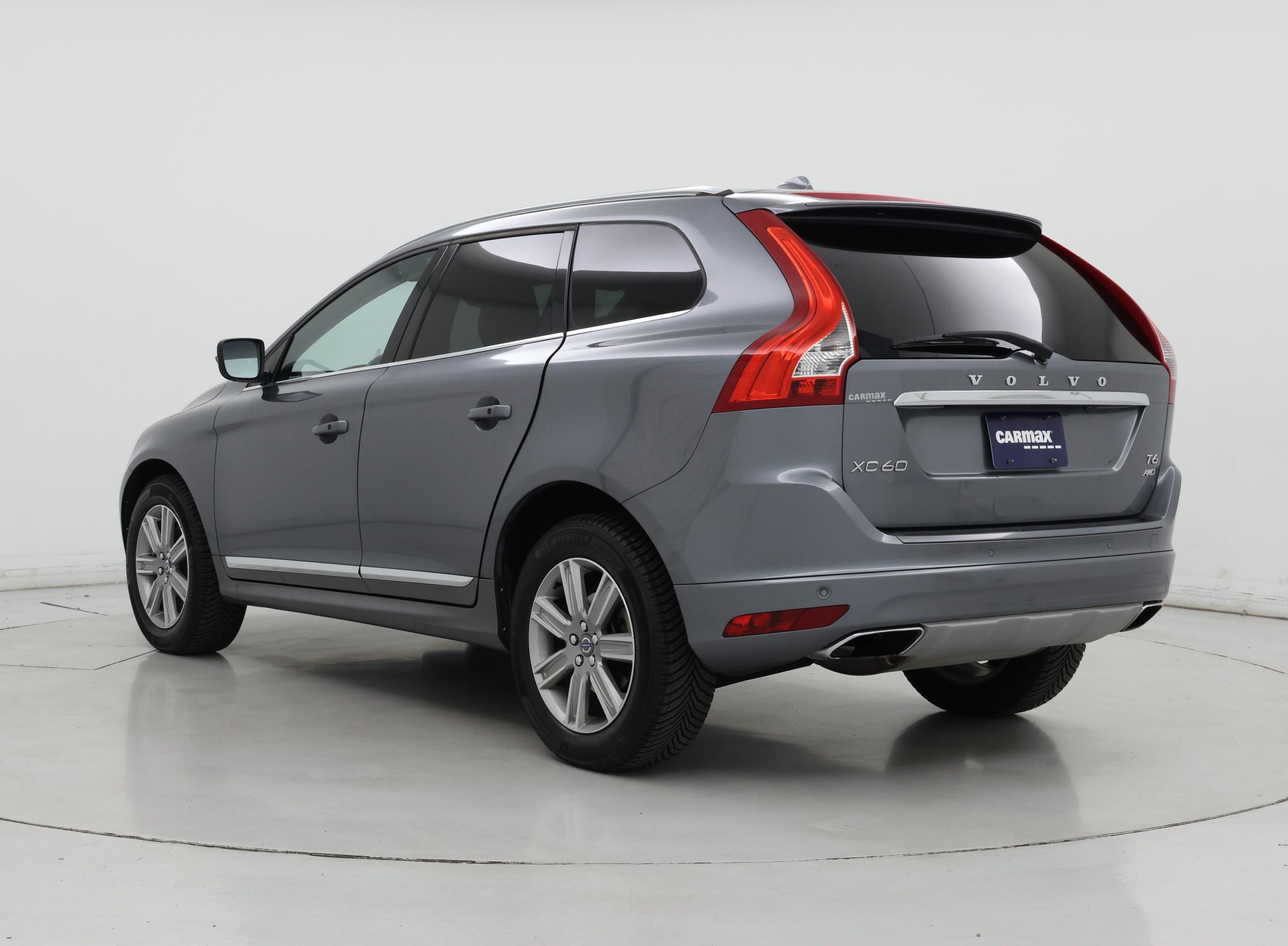 Thumbnail: 2016 Volvo XC60 - 2