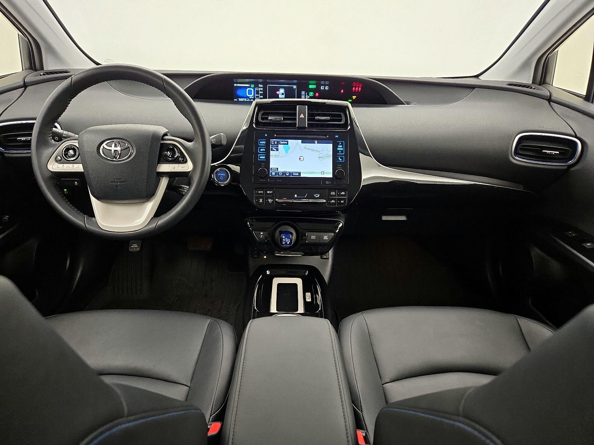 Thumbnail: 2017 Toyota Prius - 9