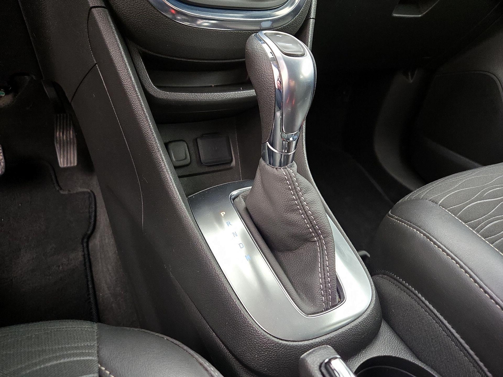 Thumbnail: 2016 Buick Encore - 17