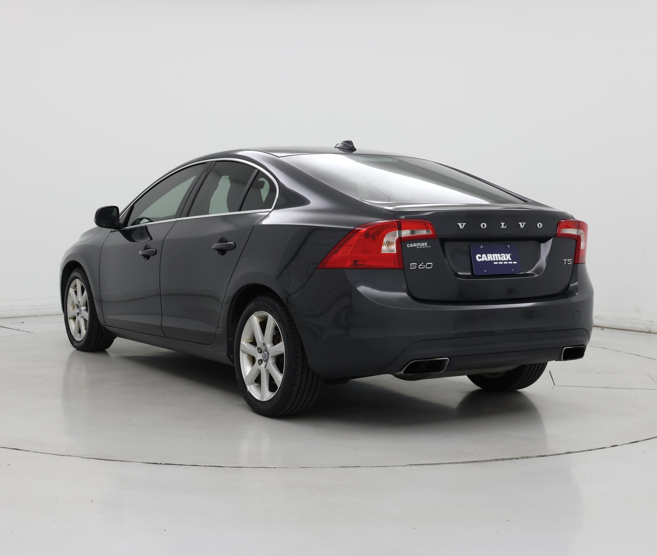 Thumbnail: 2016 Volvo S60 - 2