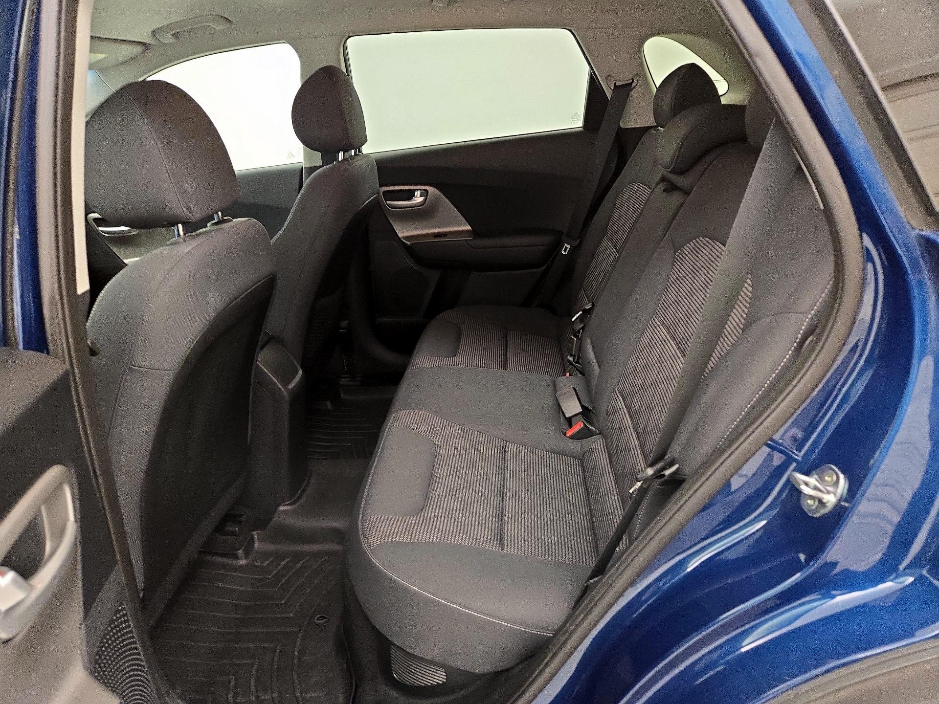 Thumbnail: 2019 Kia Niro - 19