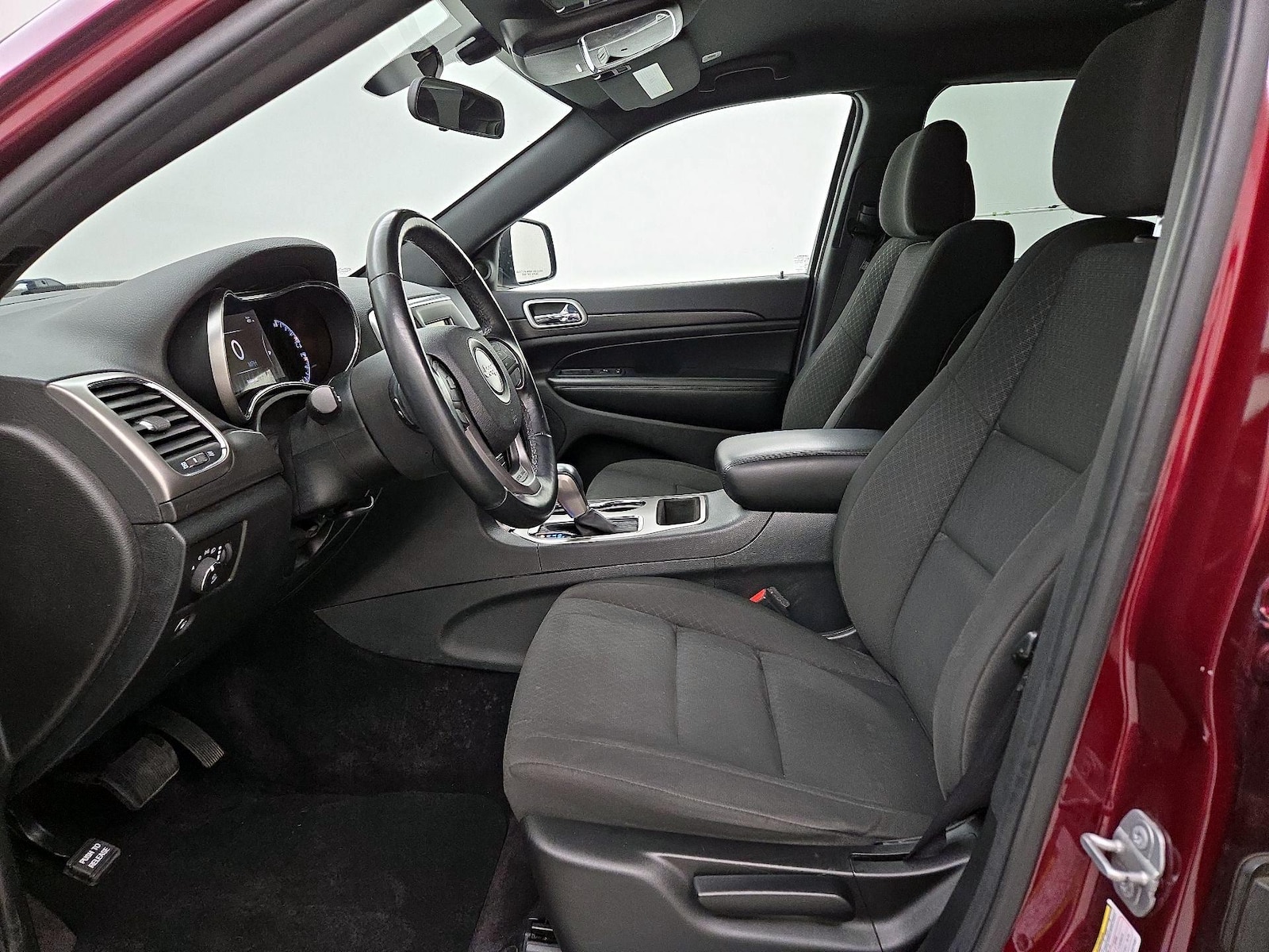 2018 Jeep Grand Cherokee Laredo - Photo 12