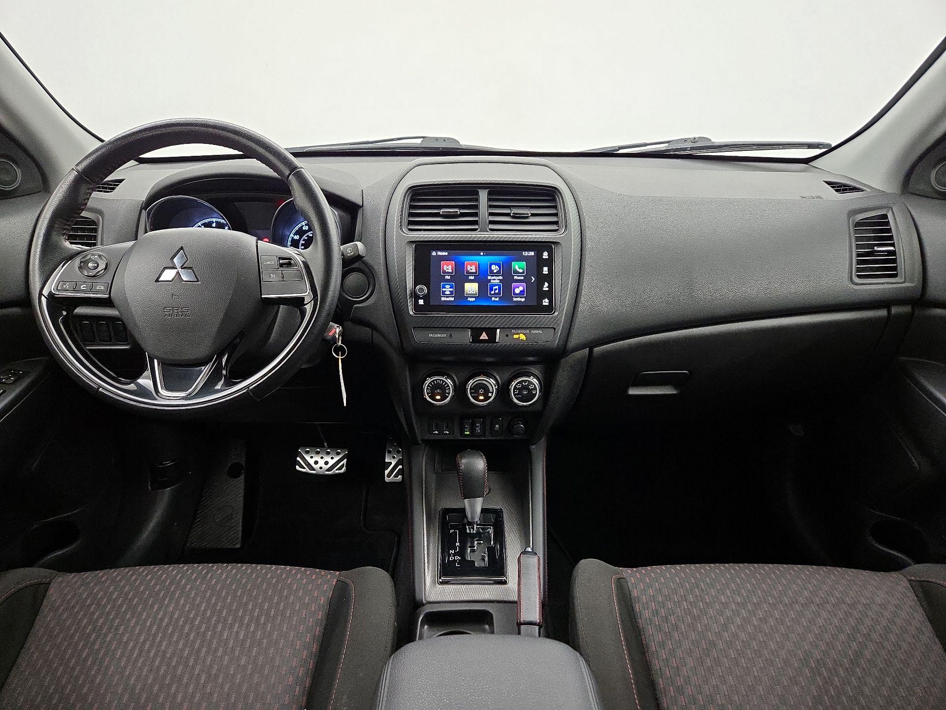 Thumbnail: 2019 Mitsubishi Outlander Sport - 9
