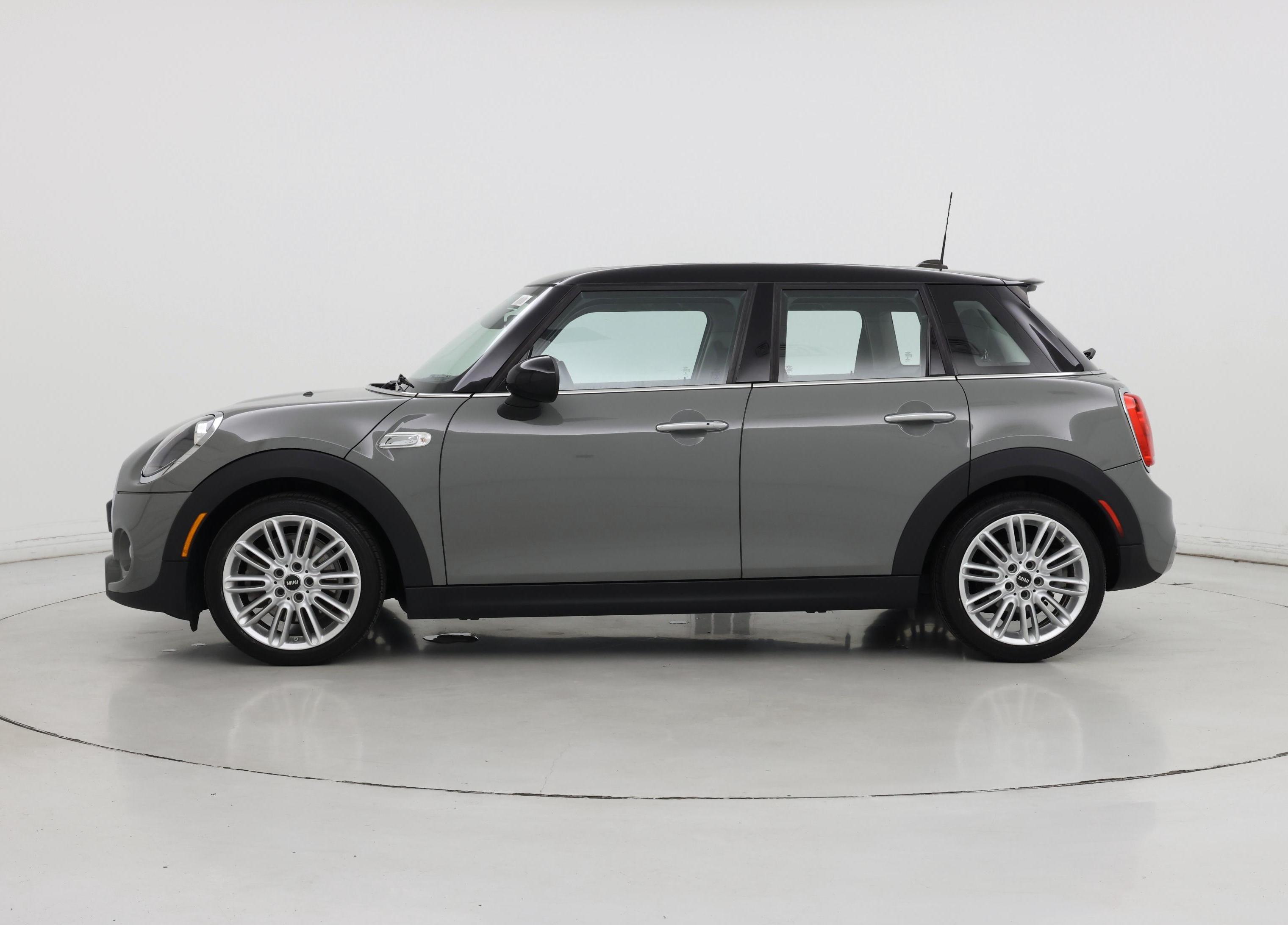 Thumbnail: 2019 MINI Cooper Hardtop - 3