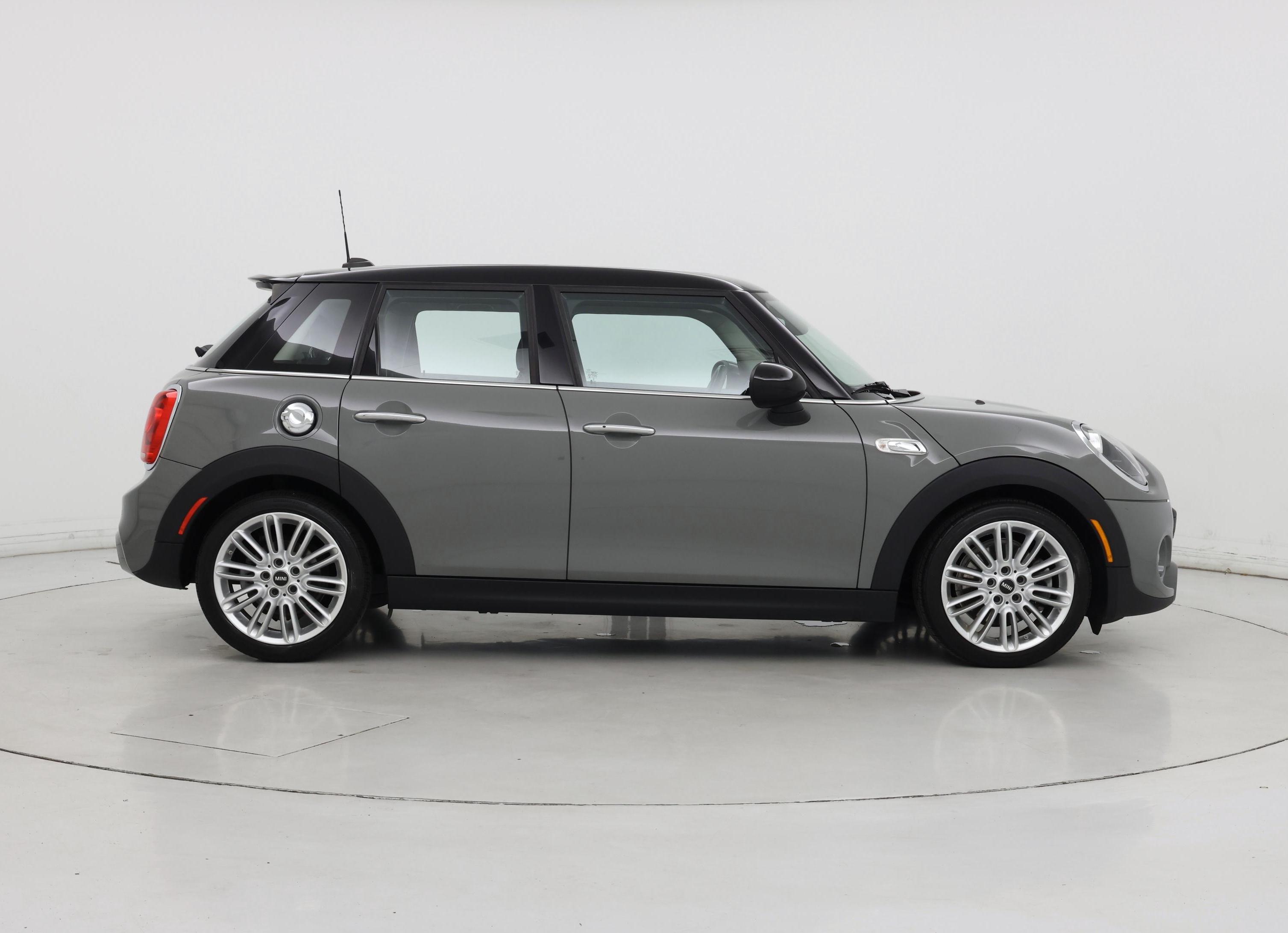 Thumbnail: 2019 MINI Cooper Hardtop - 7
