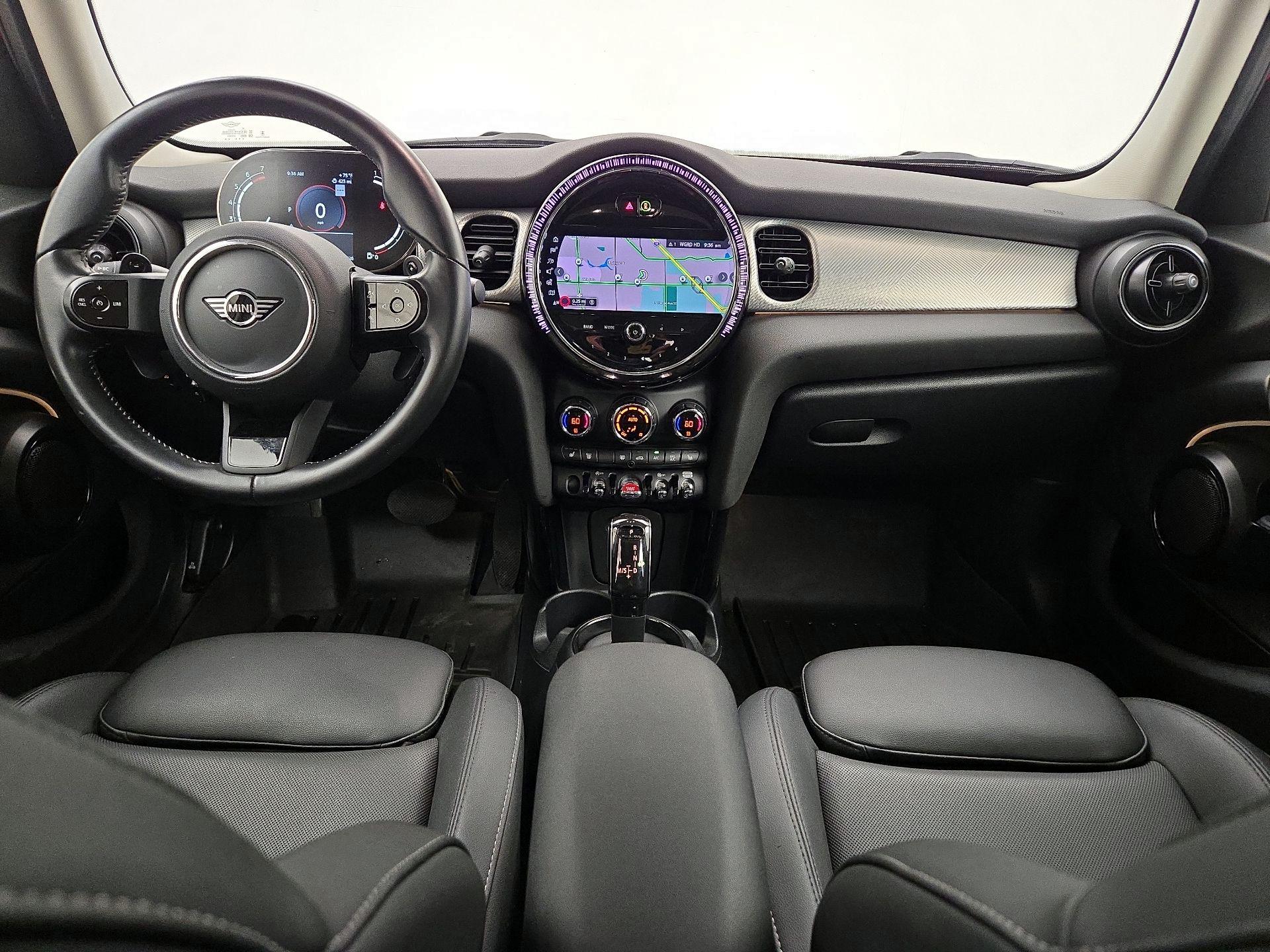 Thumbnail: 2024 MINI Cooper Hardtop - 9