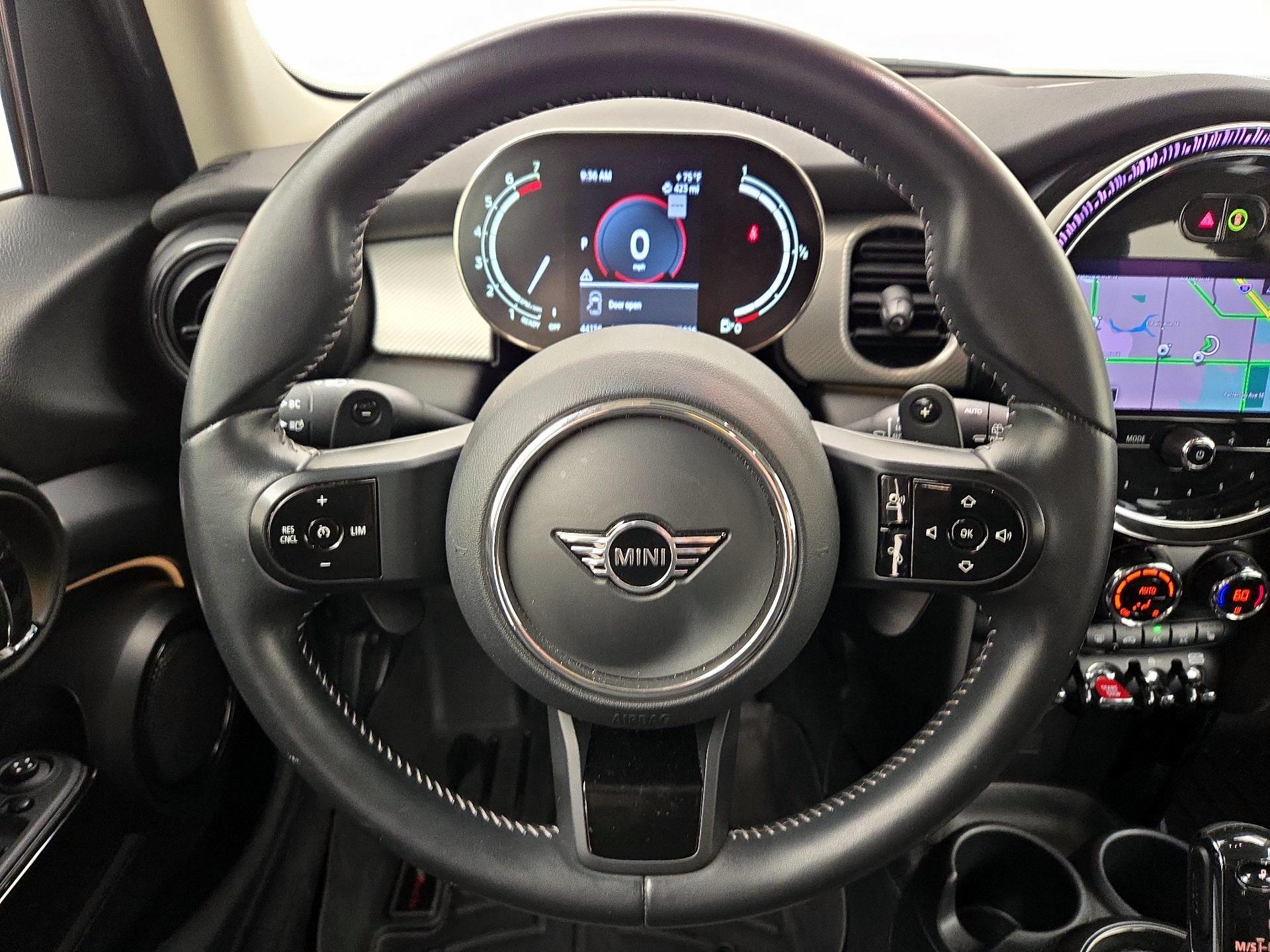 Thumbnail: 2024 MINI Cooper Hardtop - 10