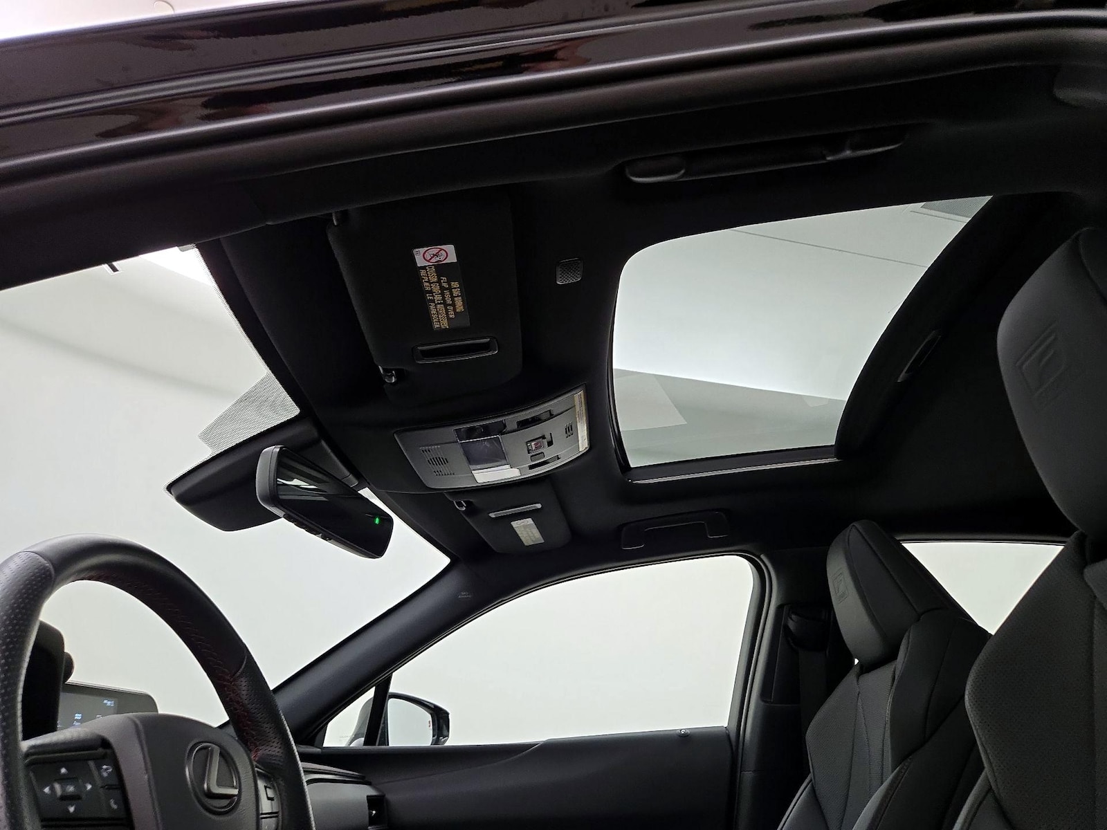 Sunroof(s) & Overhead Airbags