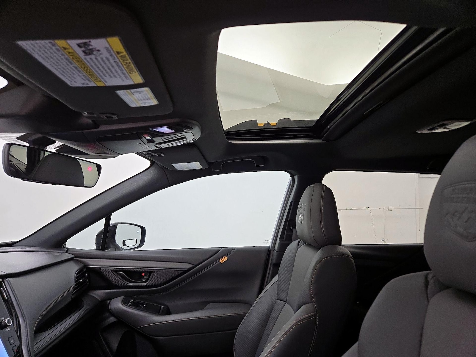 Sunroof(s) & Overhead Airbags
