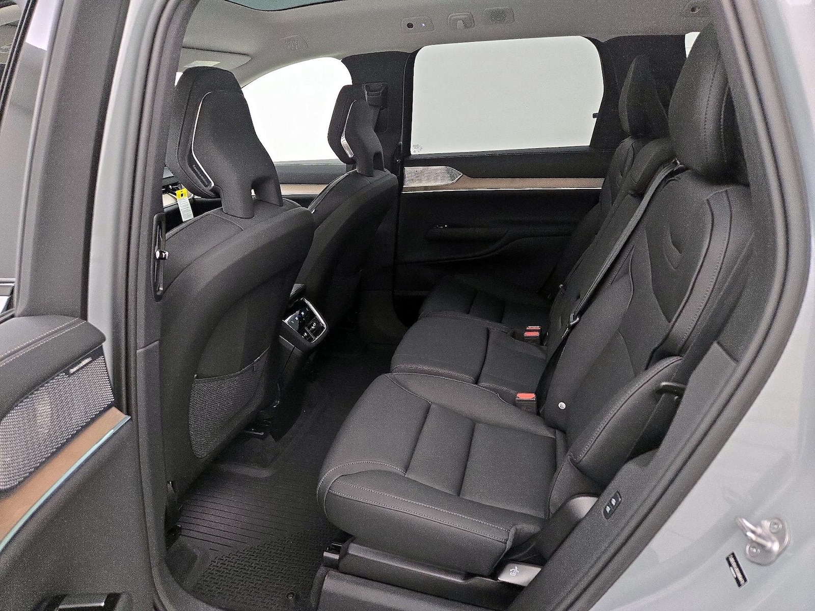 Rear Air Conditioning