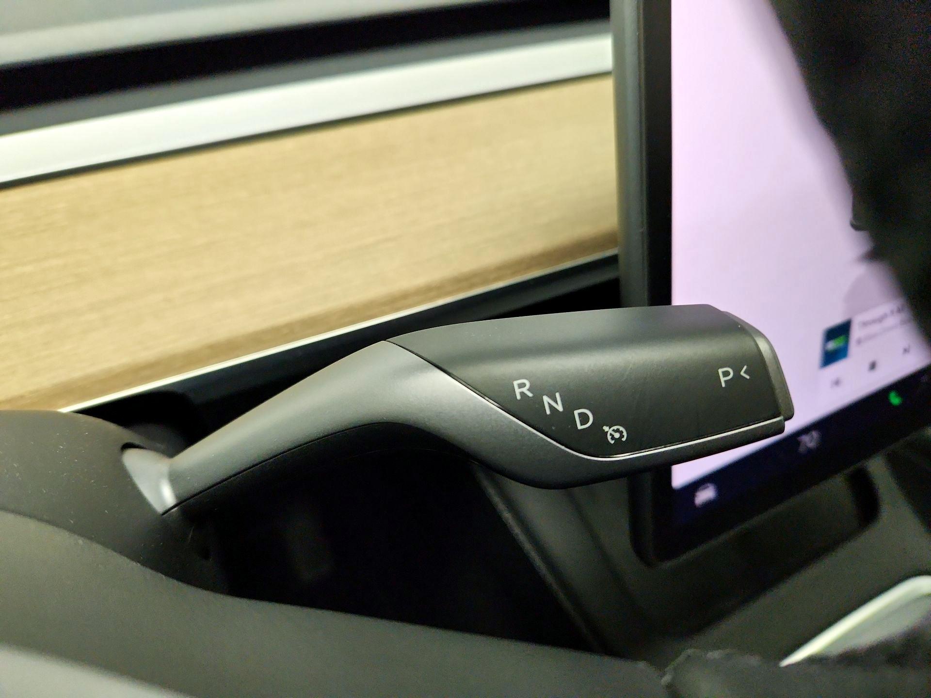 Thumbnail: 2023 Tesla Model Y - 17