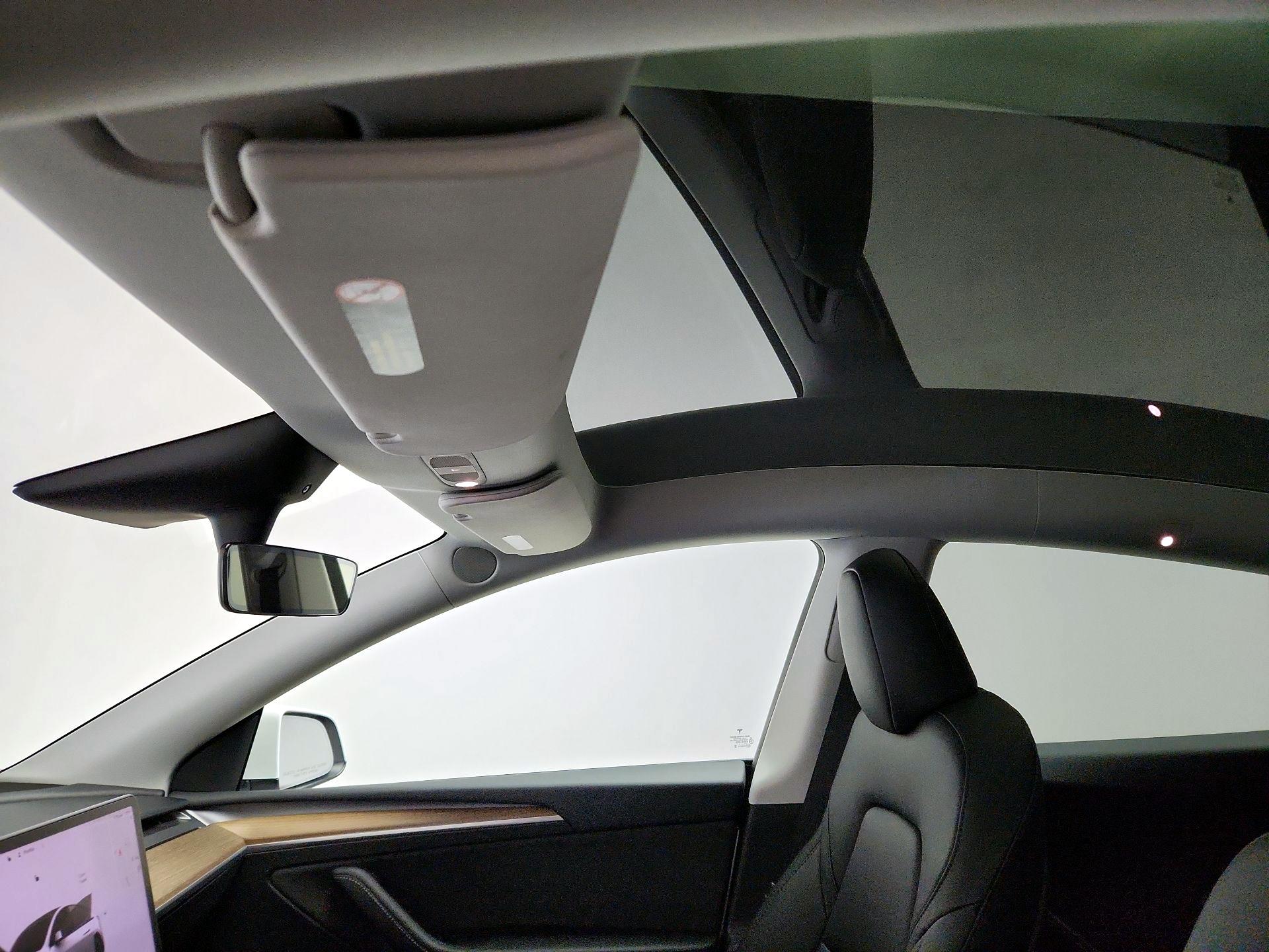 Thumbnail: 2023 Tesla Model Y - 18