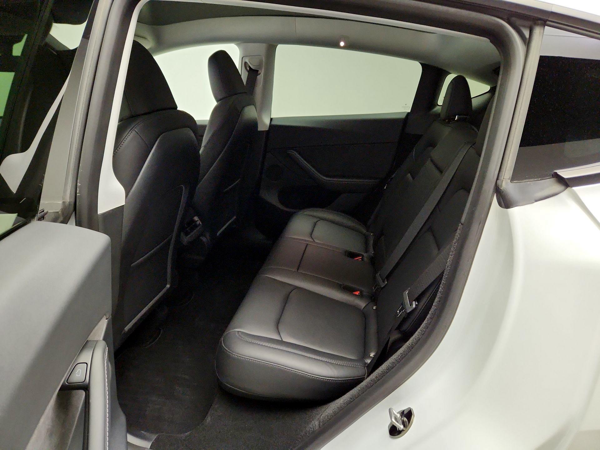 Thumbnail: 2023 Tesla Model Y - 19