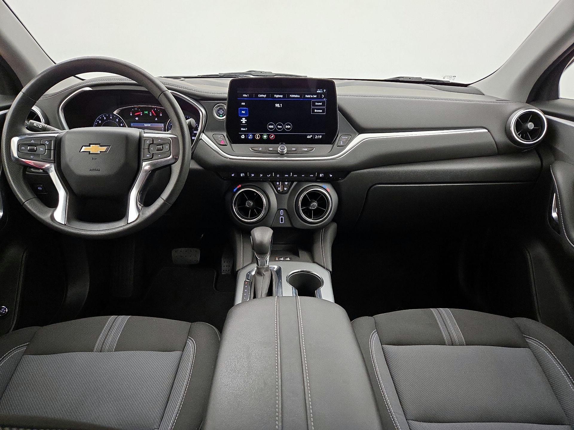 Thumbnail: 2023 Chevrolet Blazer - 9