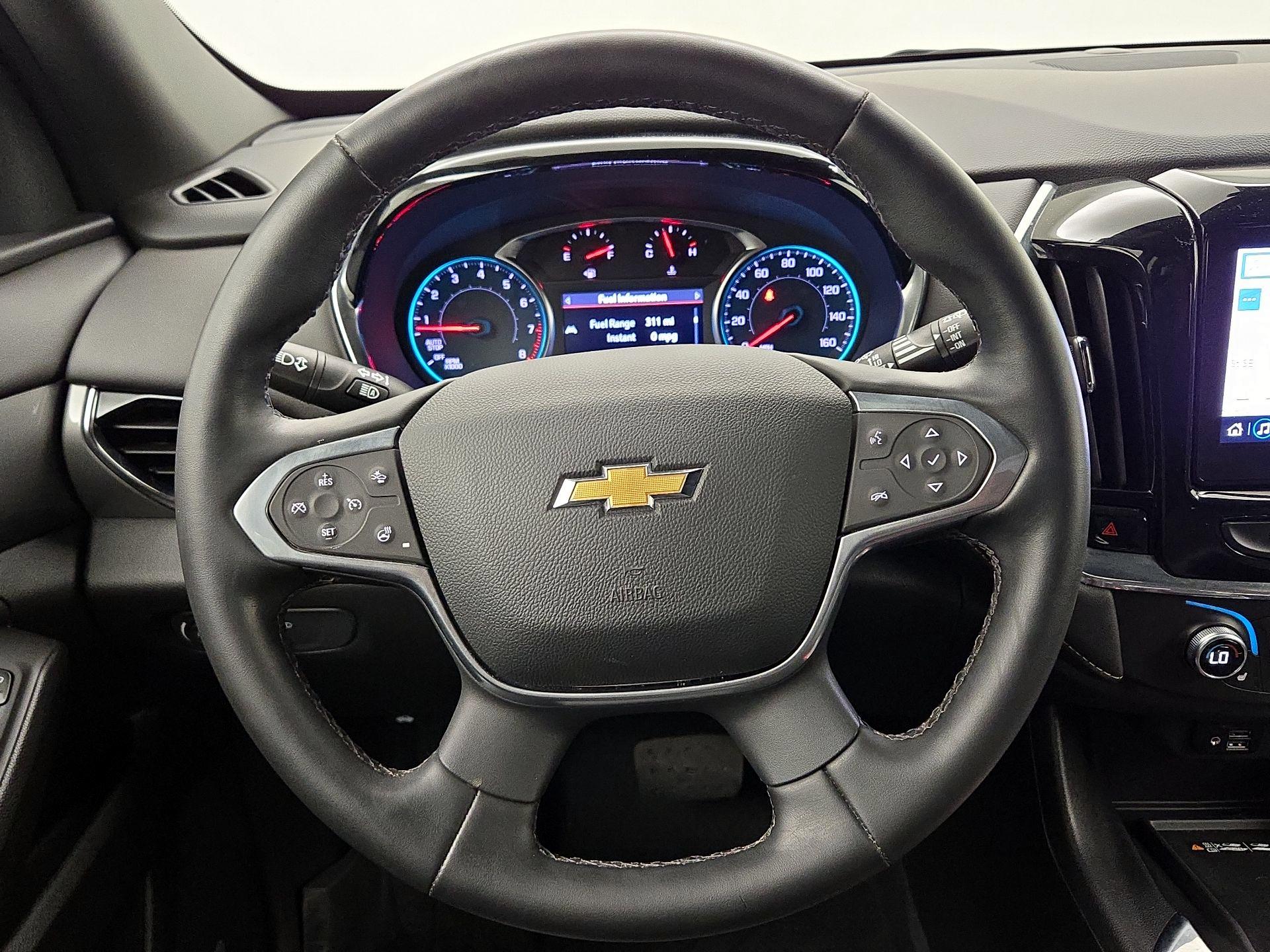 Thumbnail: 2023 Chevrolet Traverse - 10