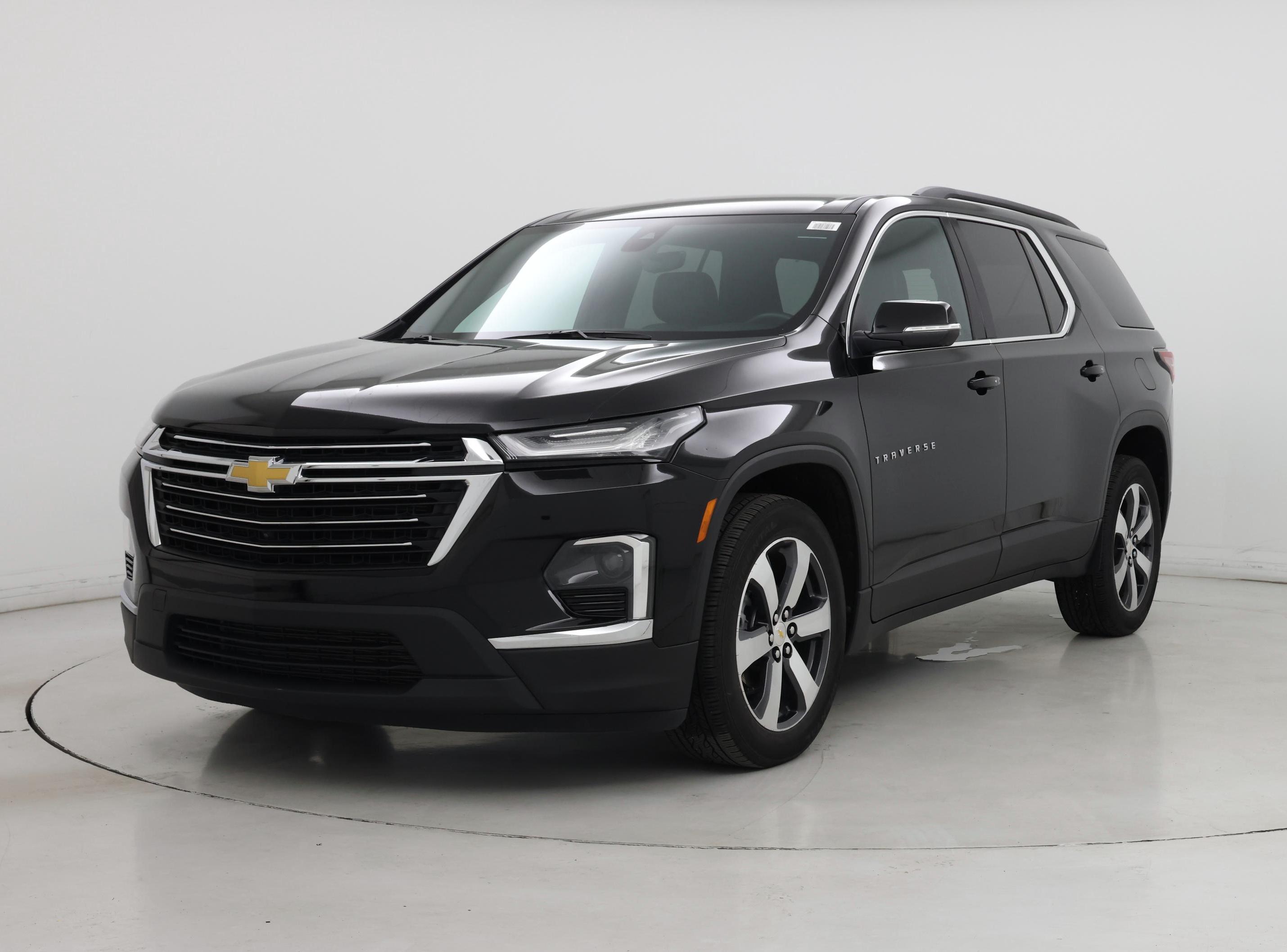 Thumbnail: 2023 Chevrolet Traverse - 4