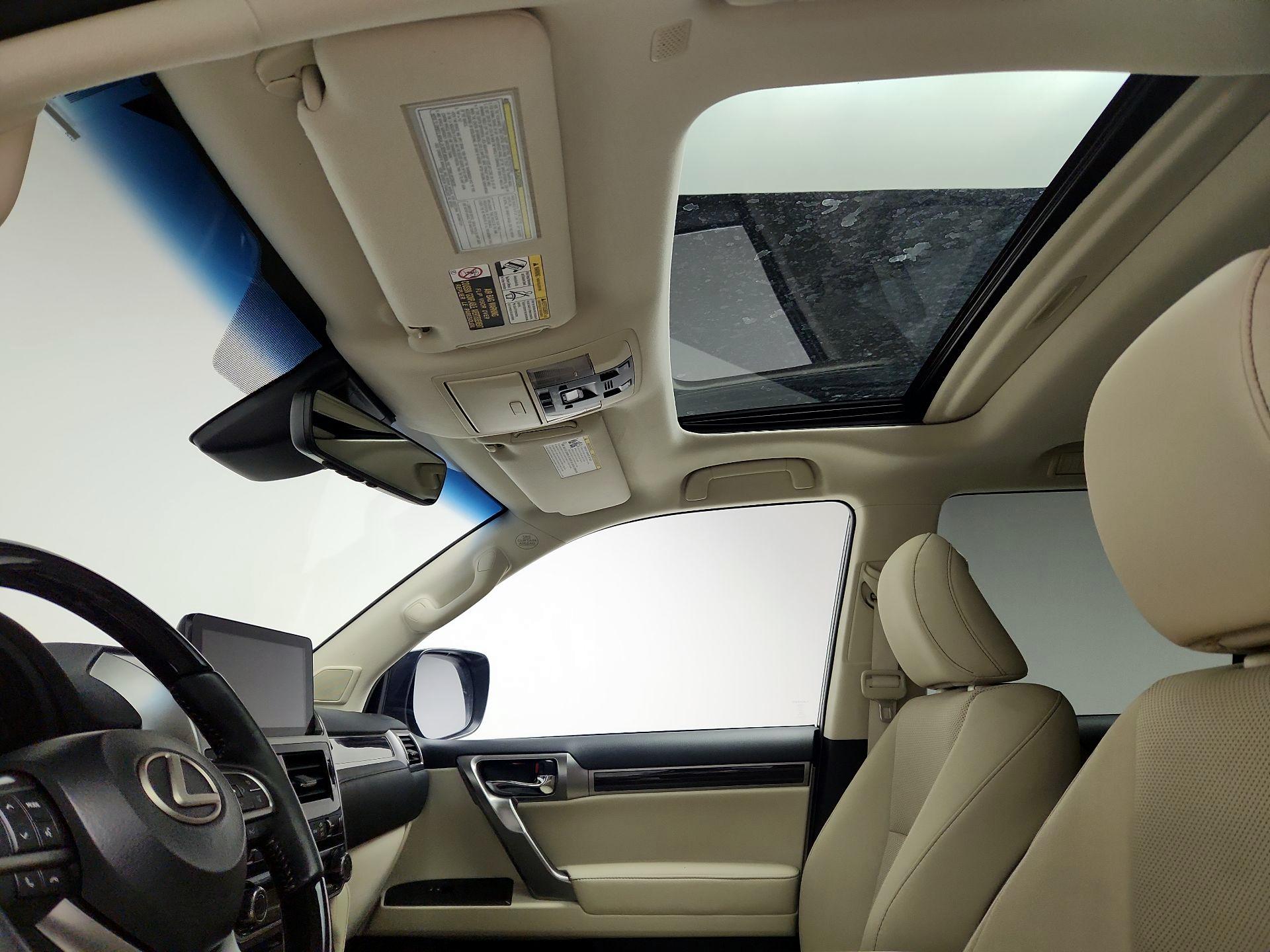 Thumbnail: 2023 Lexus GX - 20