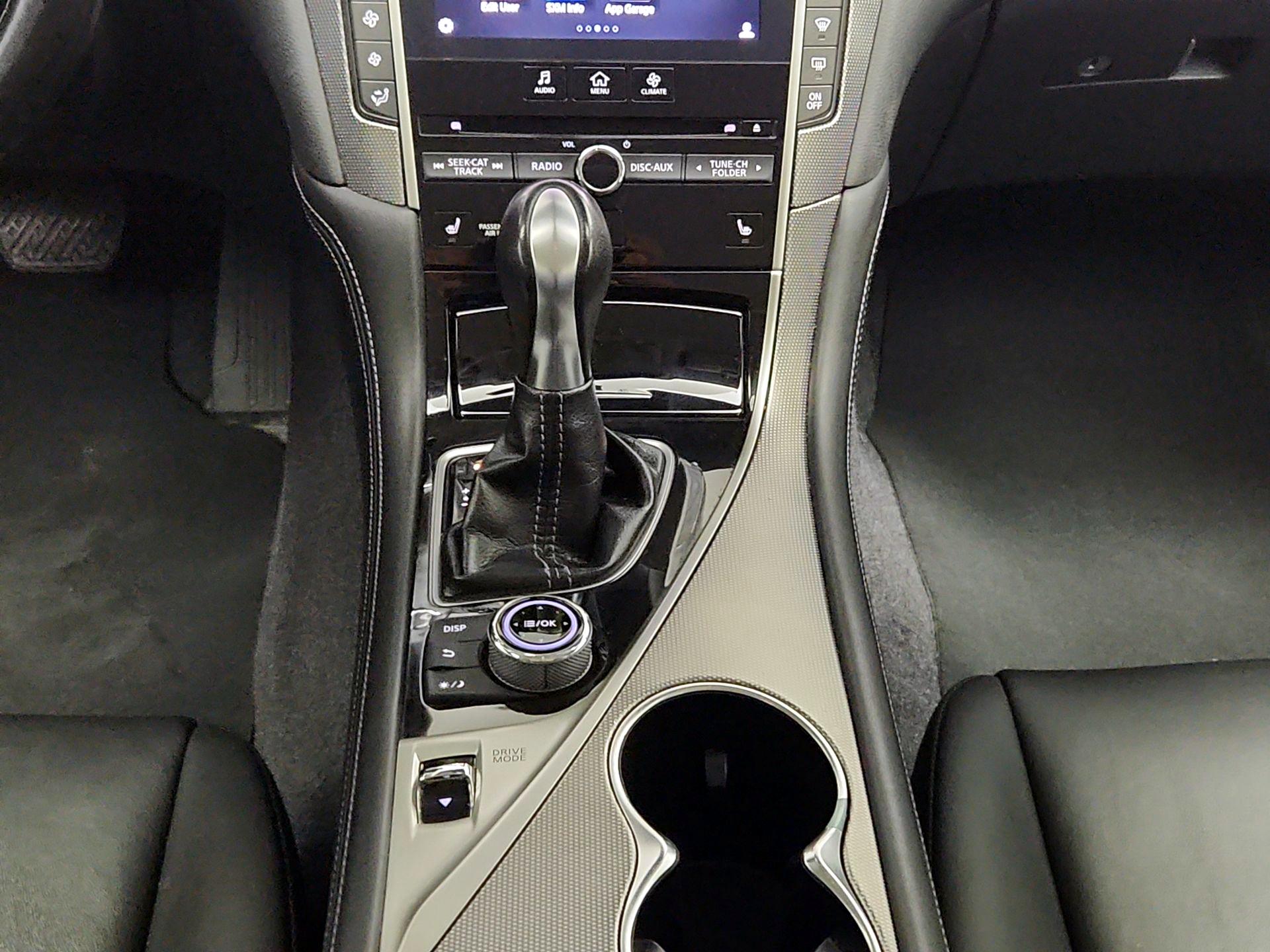 Thumbnail: 2014 INFINITI Q50 - 17