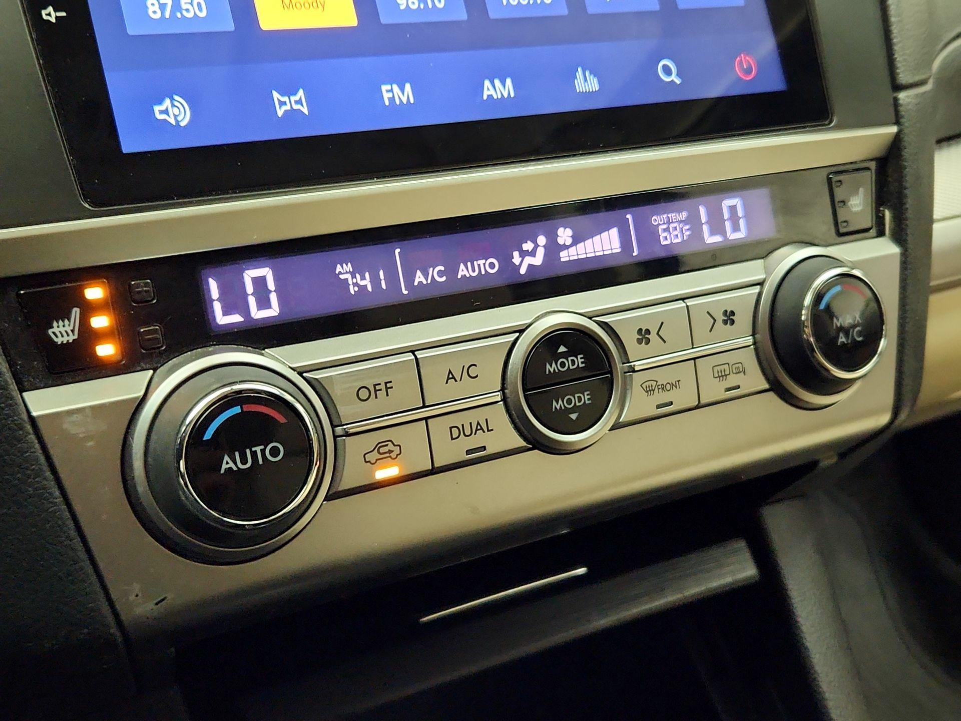 Thumbnail: 2015 Subaru Outback - 16