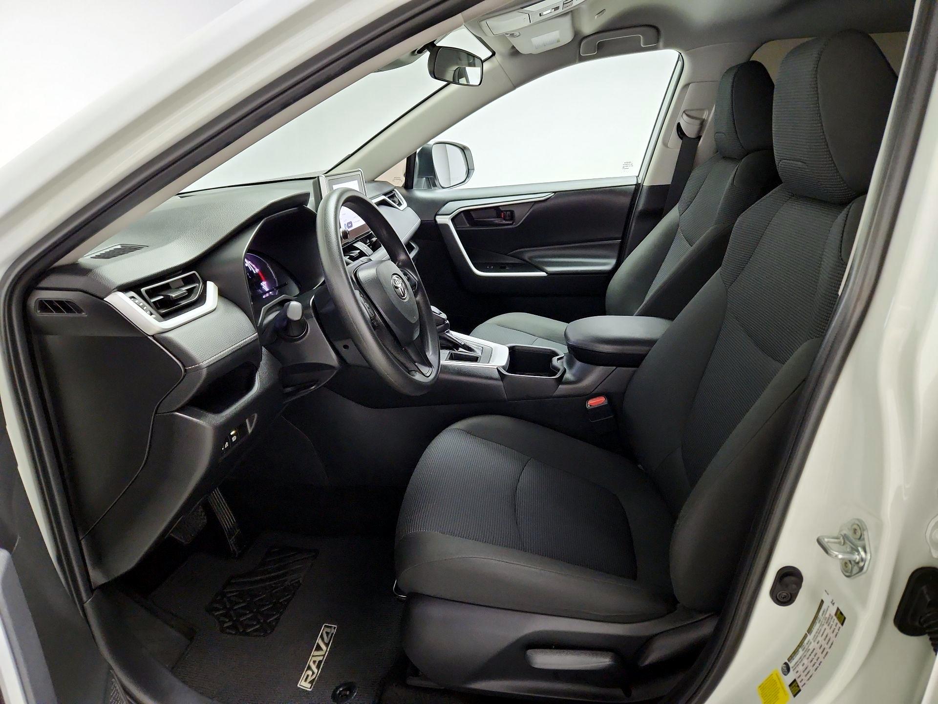 Thumbnail: 2024 Toyota RAV4 - 11