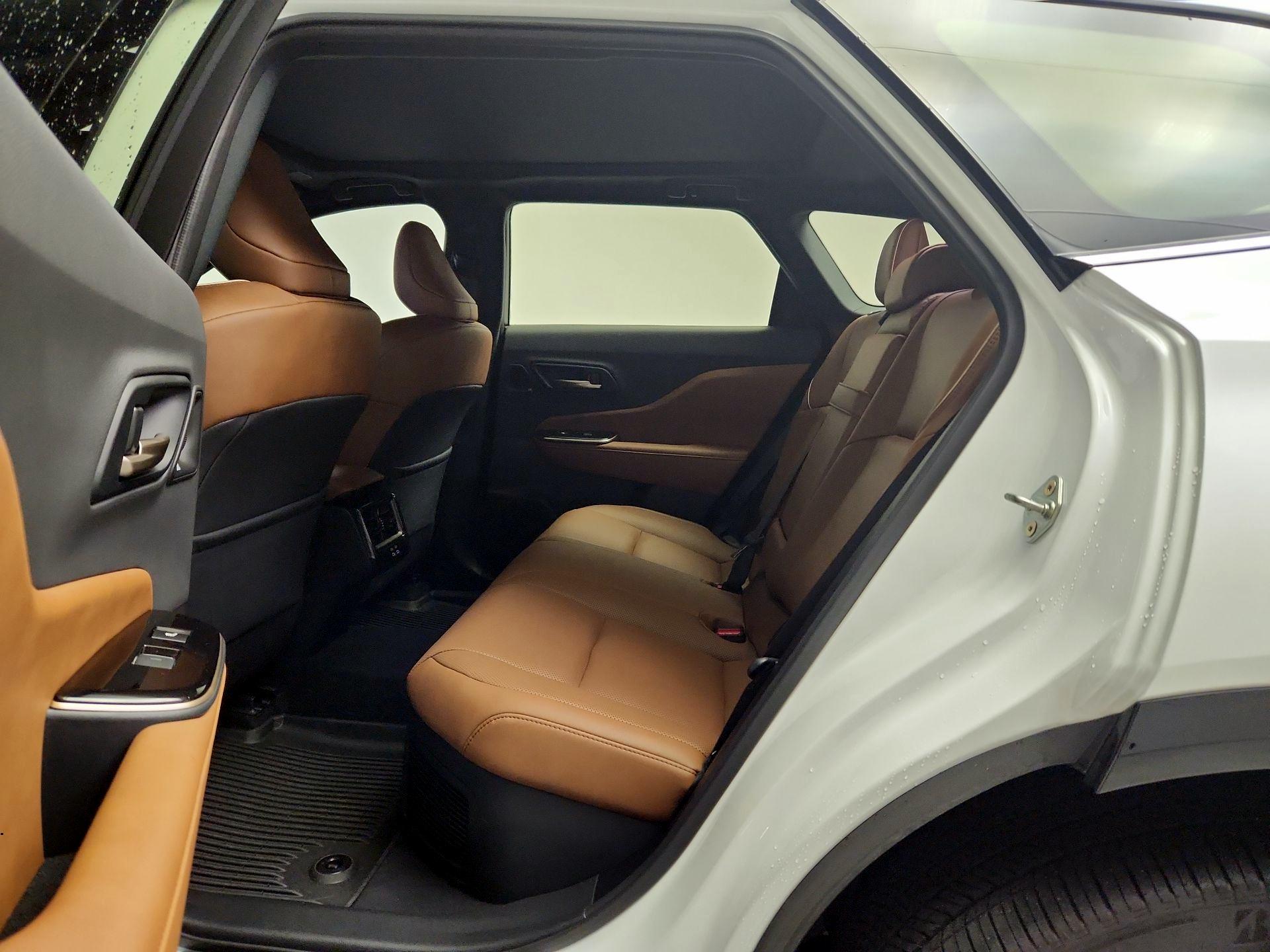 Thumbnail: 2025 Toyota Crown Signia - 20