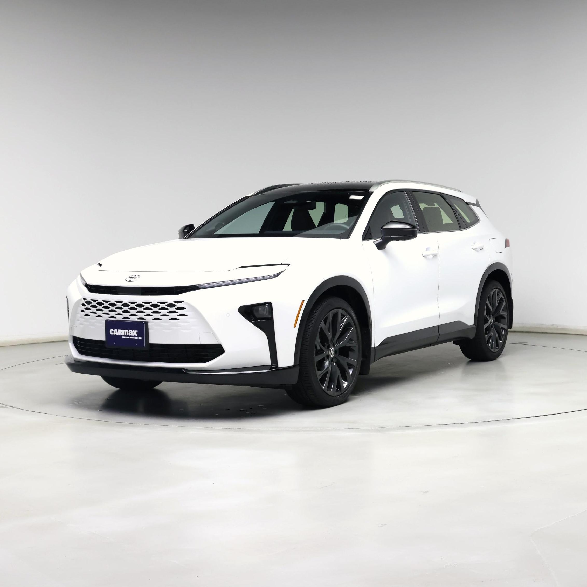 Thumbnail: 2025 Toyota Crown Signia - 4