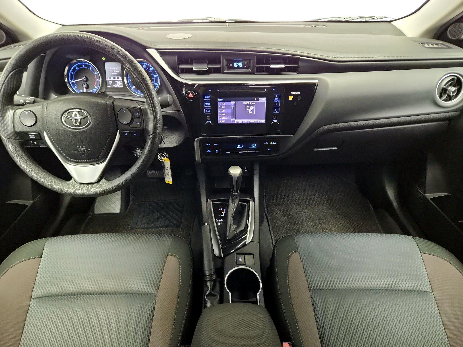 Thumbnail: 2017 Toyota Corolla - 9