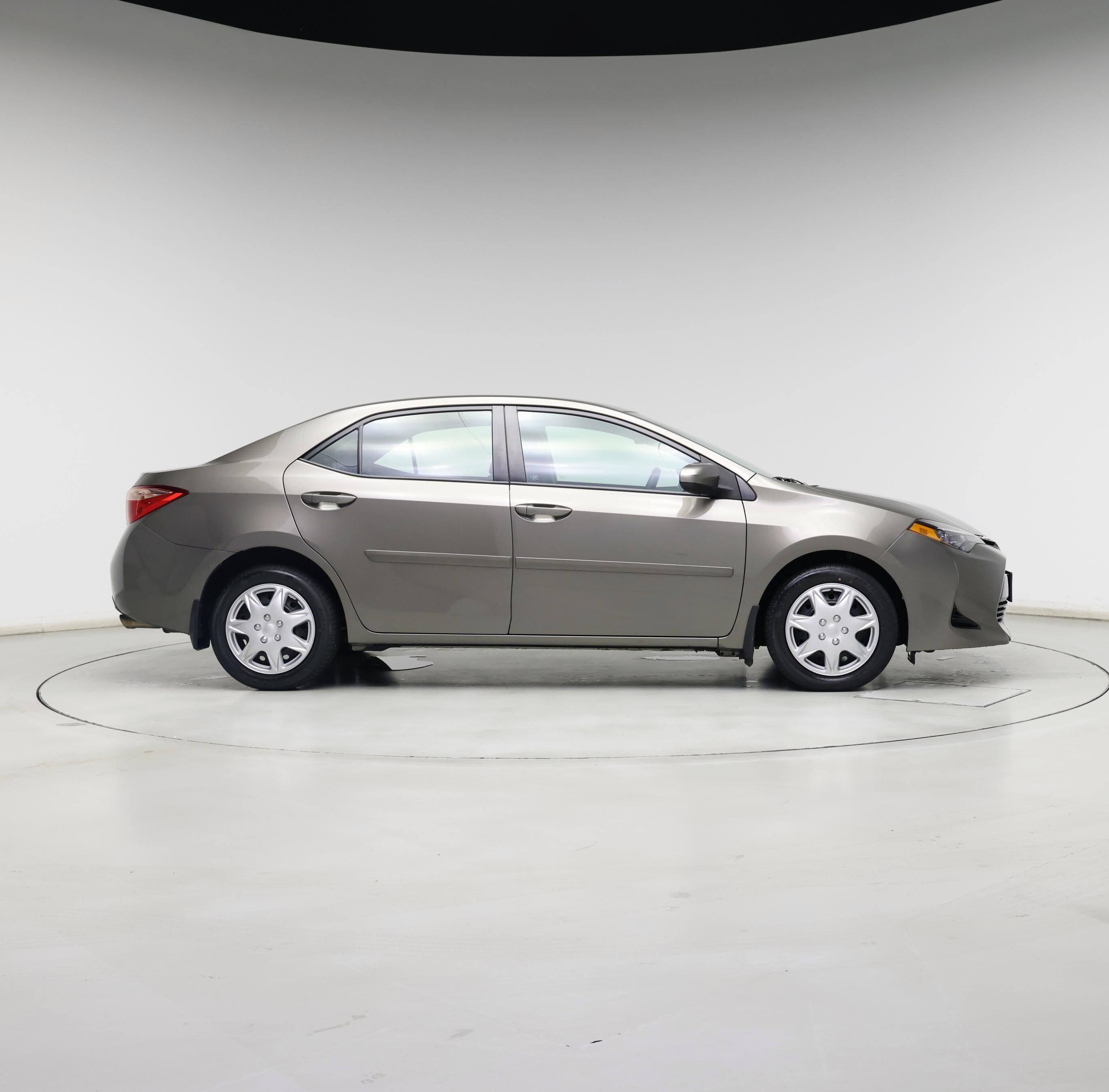 Thumbnail: 2017 Toyota Corolla - 7