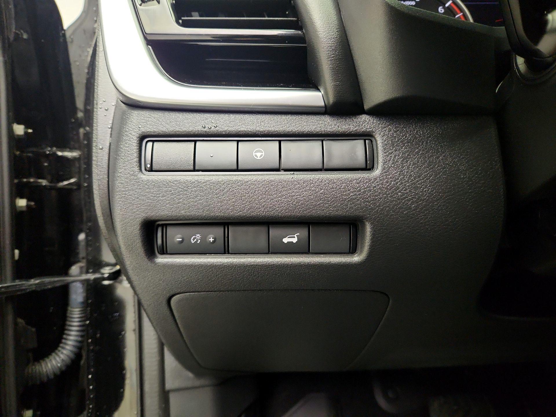 Thumbnail: 2022 Nissan Rogue - 13