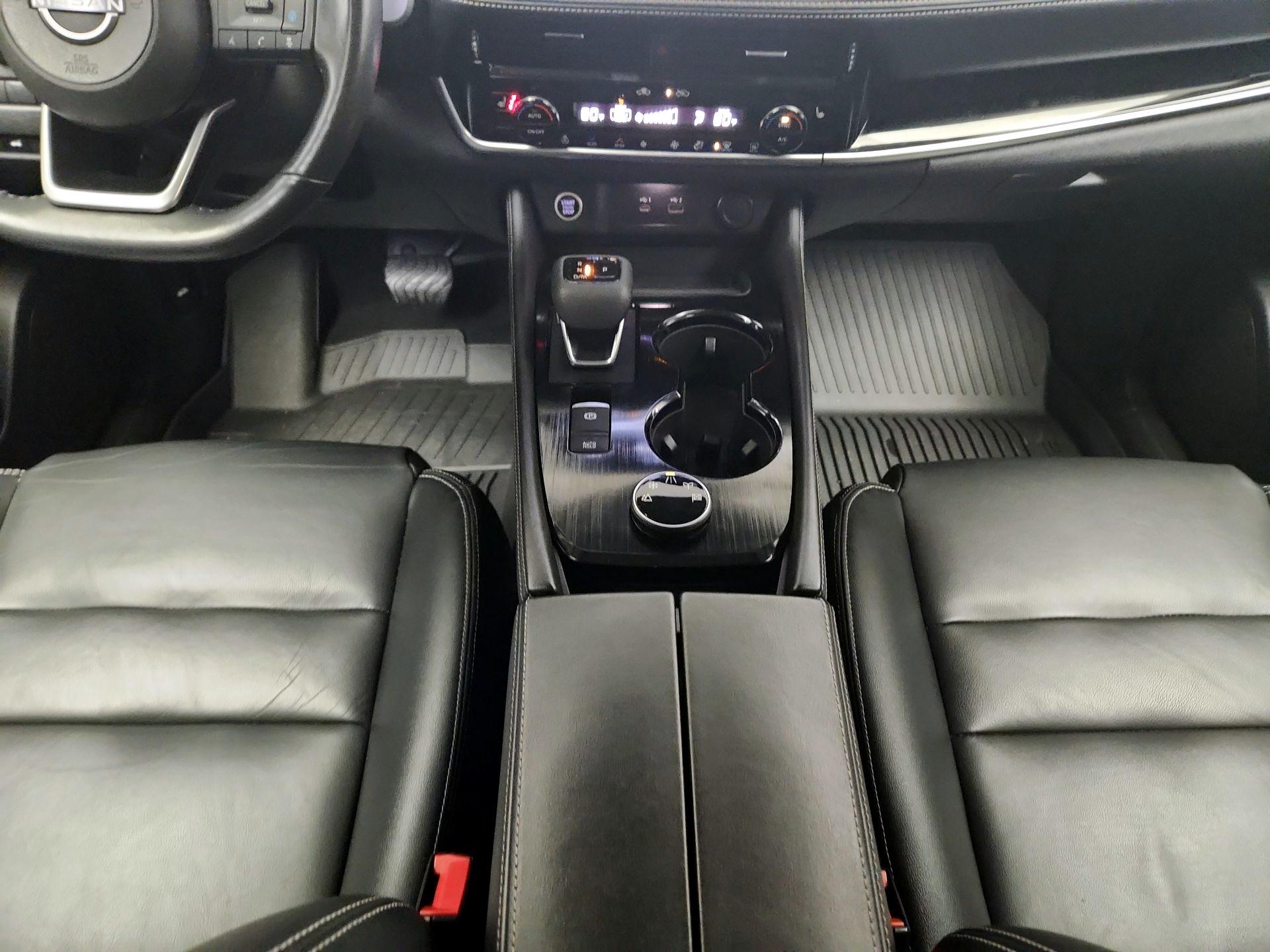 Thumbnail: 2022 Nissan Rogue - 18