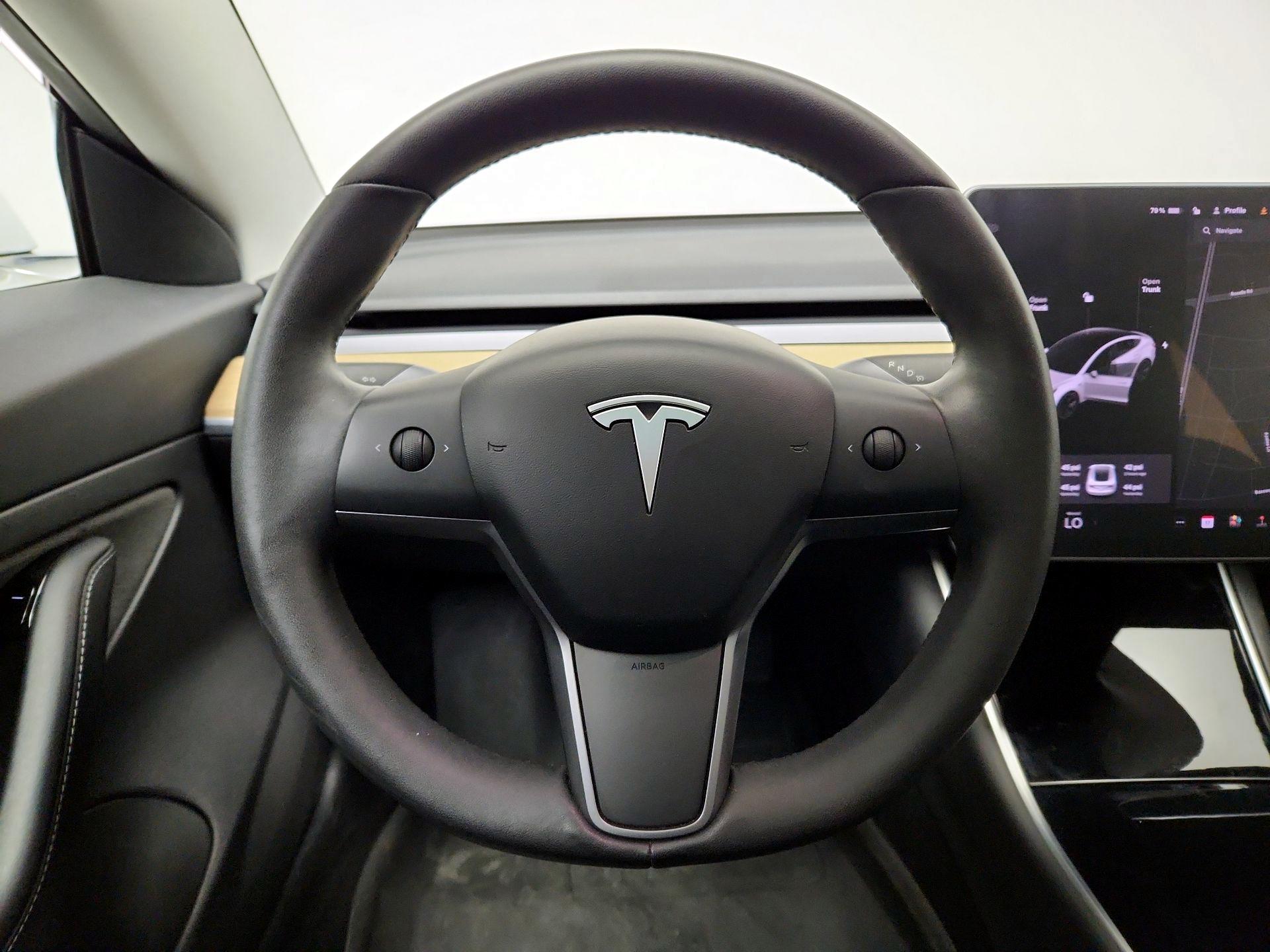 Thumbnail: 2020 Tesla Model 3 - 10